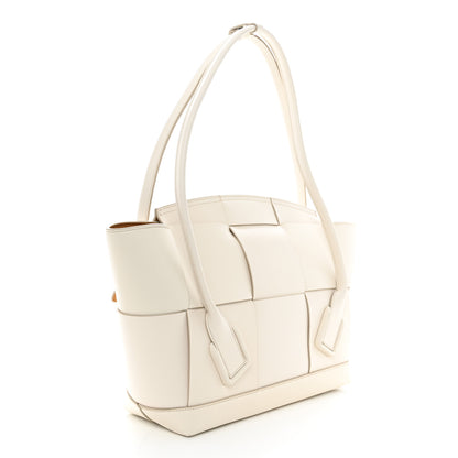 Bottega Veneta Calfskin Maxi Intrecciato Medium Arco White 2 of 12