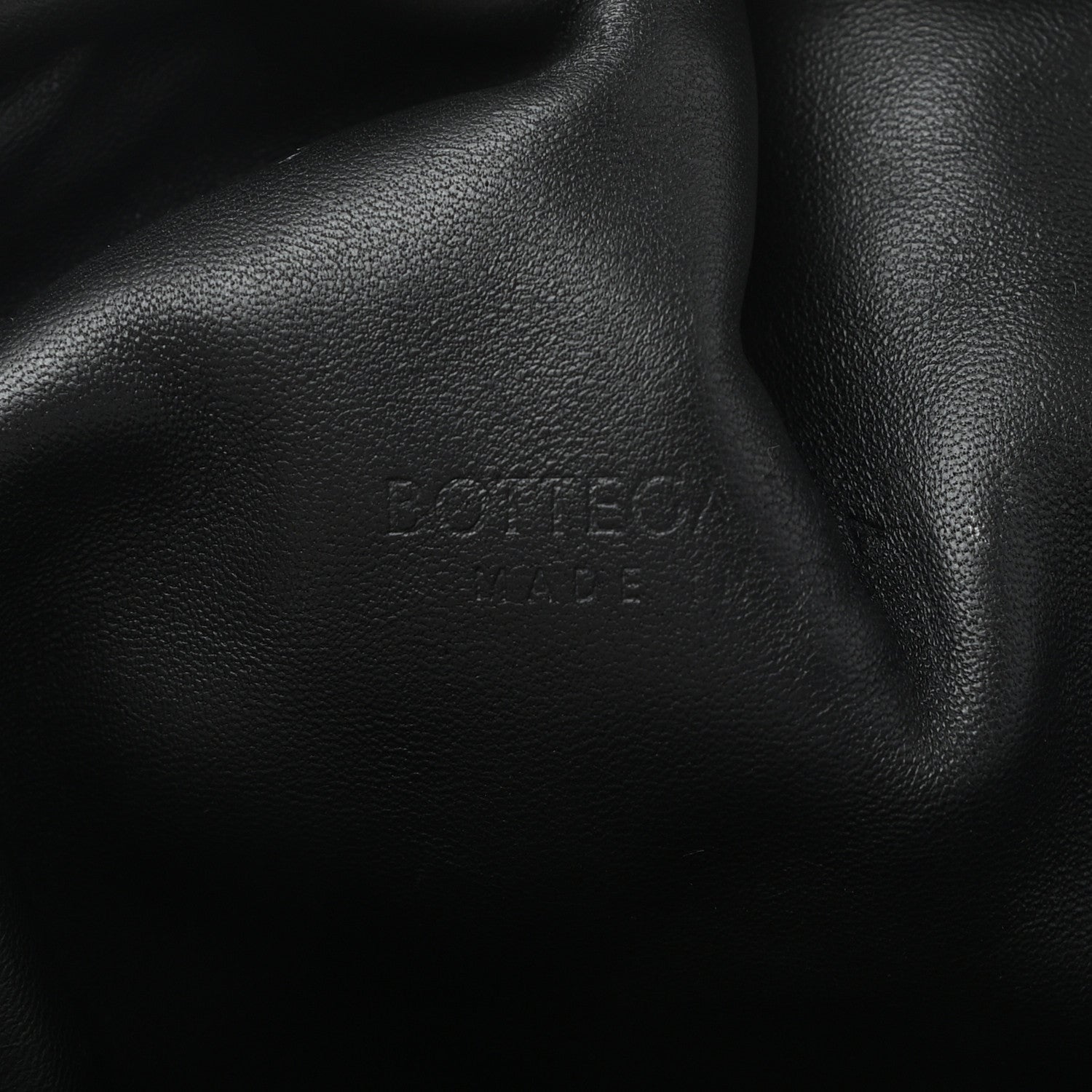 Bottega Veneta Nappa Maxi Intrecciato The Pouch Oversized Clutch Black 6 of 6