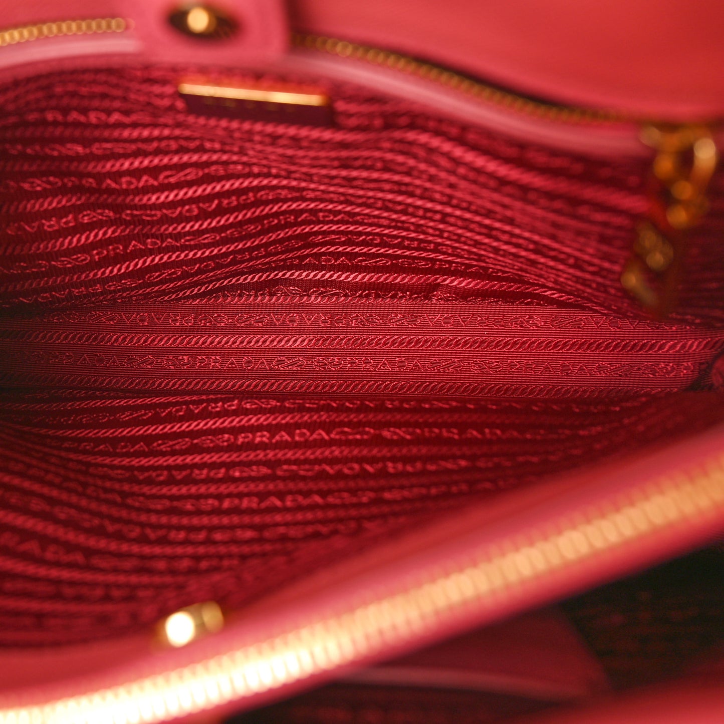 Saffiano Lux Medium Tote Tamaris