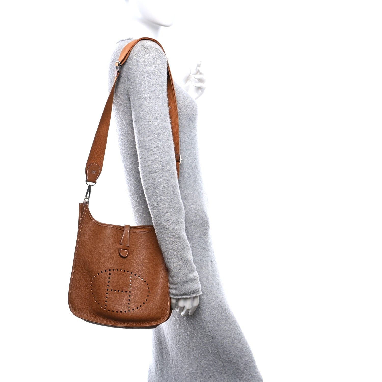 Hermes Taurillon Clemence Evelyne III PM Gold 2 of 11