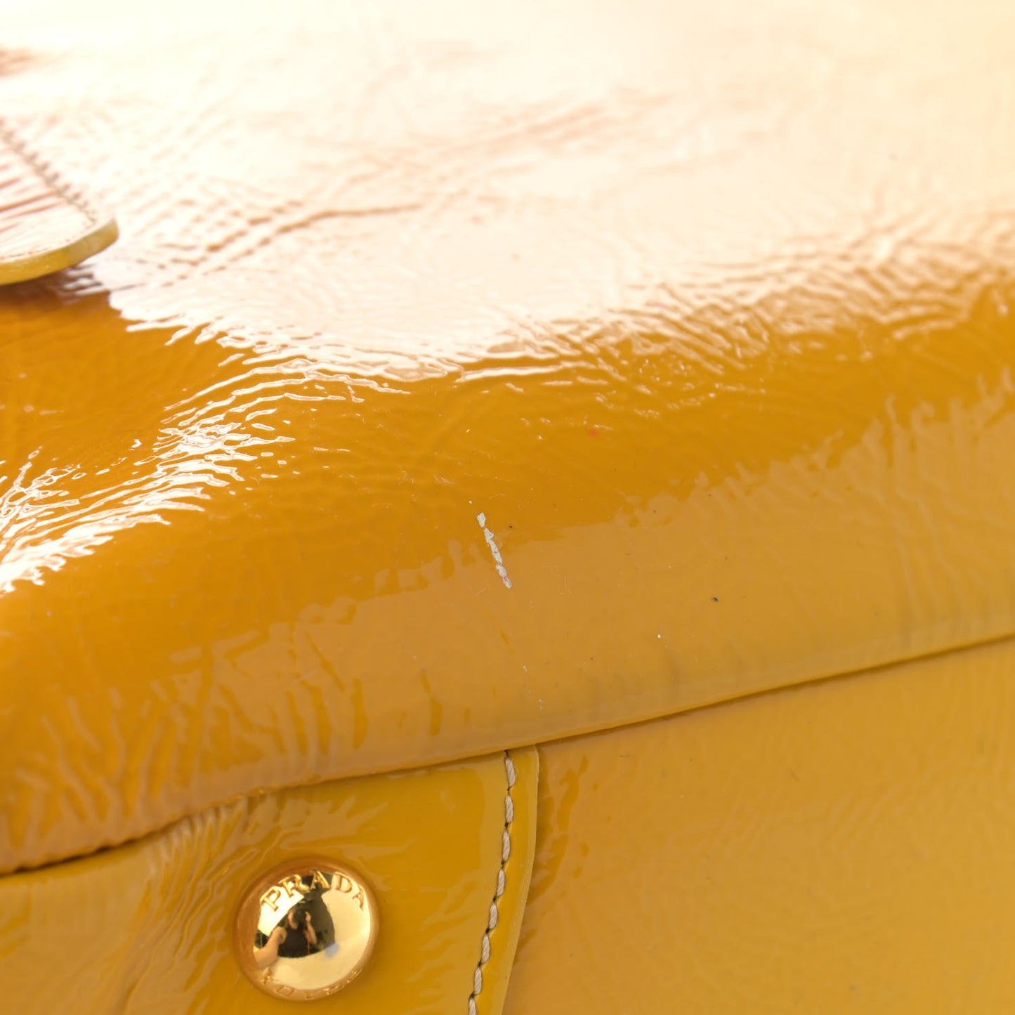 Vernice Naplak Shoulder Bag Giallo