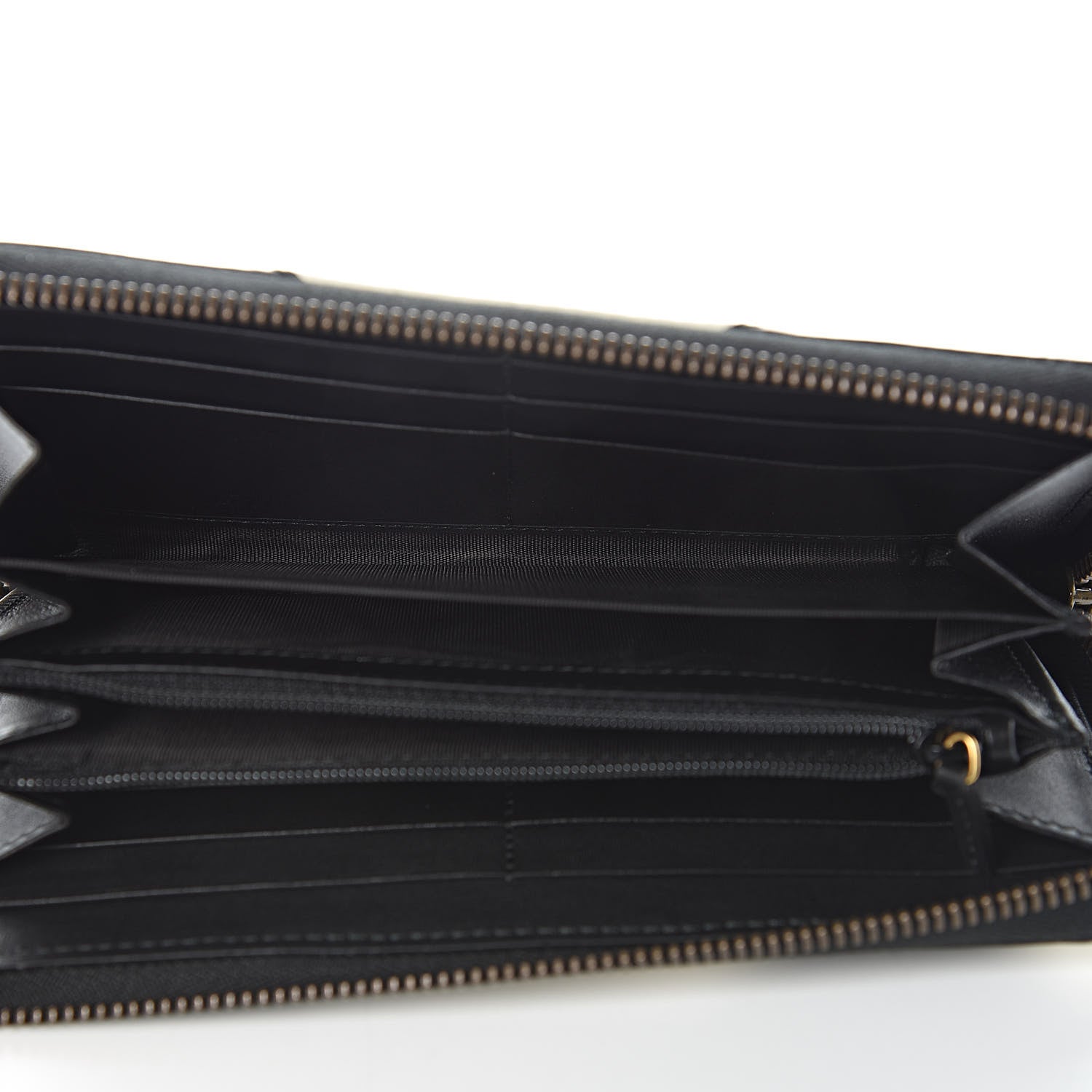 Gucci Calfskin Matelasse GG Marmont Zip Around Wallet Black White 6 of 7