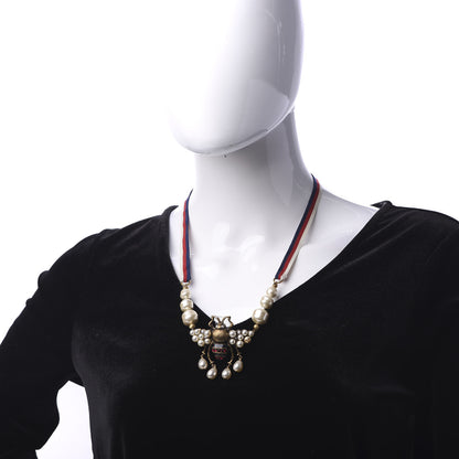 Gucci Crystal Pearl GG Sylvie Bee Necklace 2 of 5