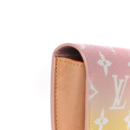 Louis Vuitton Monogram Giant By The Pool Woody Glasses Case Light Pink 14 of 14