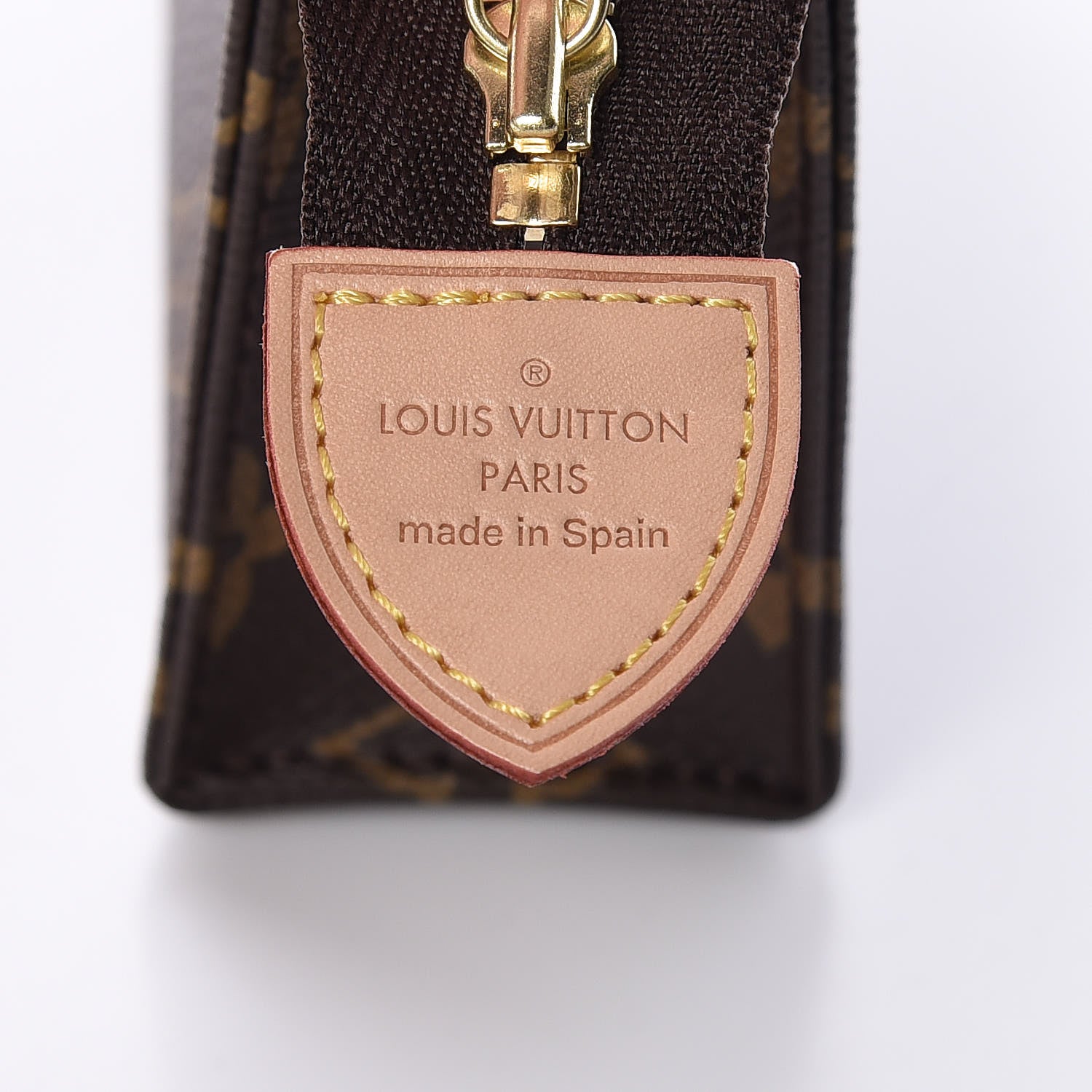 Louis Vuitton Monogram Toiletry Pouch 15 6 of 10