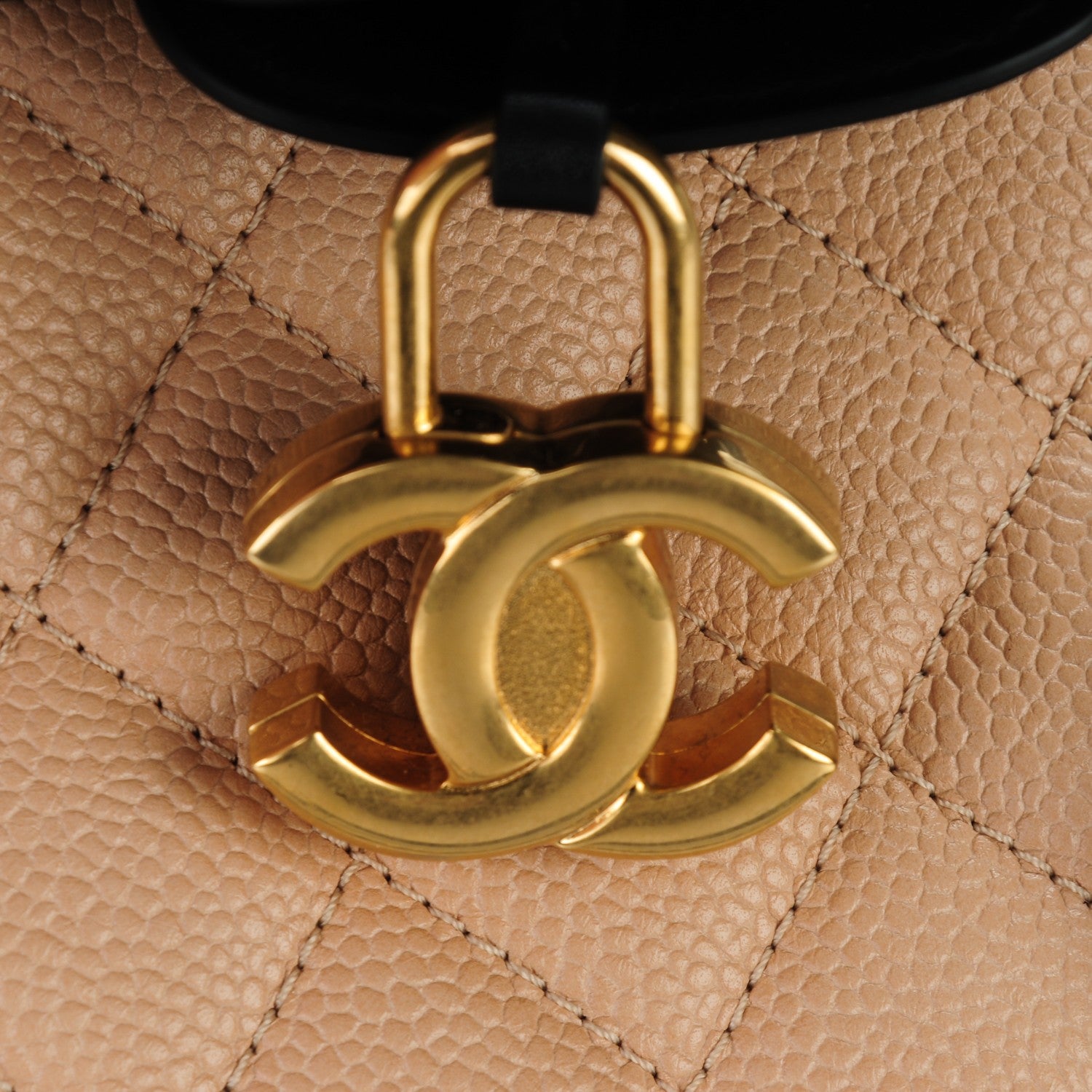 Chanel Caviar Quilted Small CC Filigree Vanity Case Beige Black 8 of 8