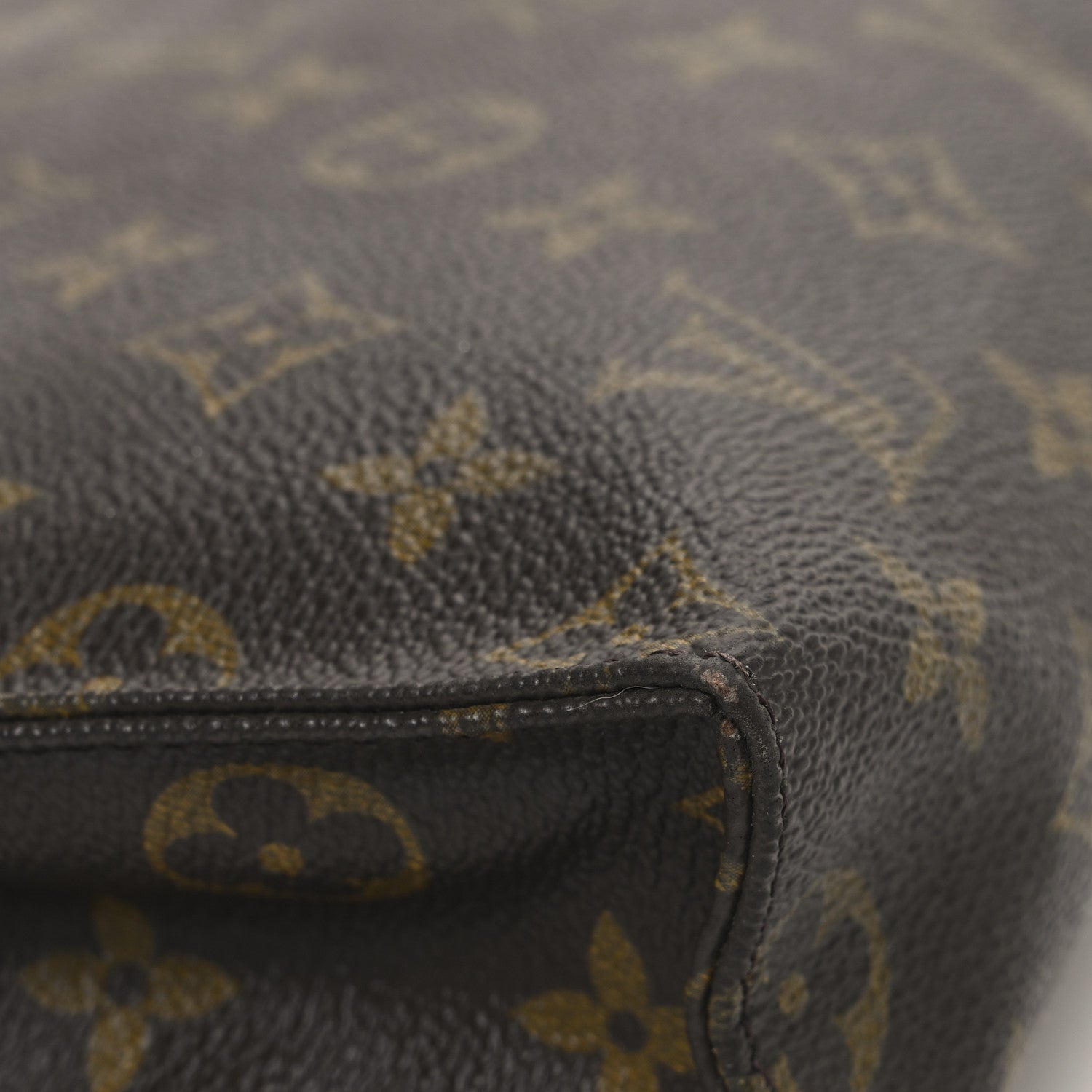 Louis Vuitton Monogram Toiletry Pouch 26 11 of 11