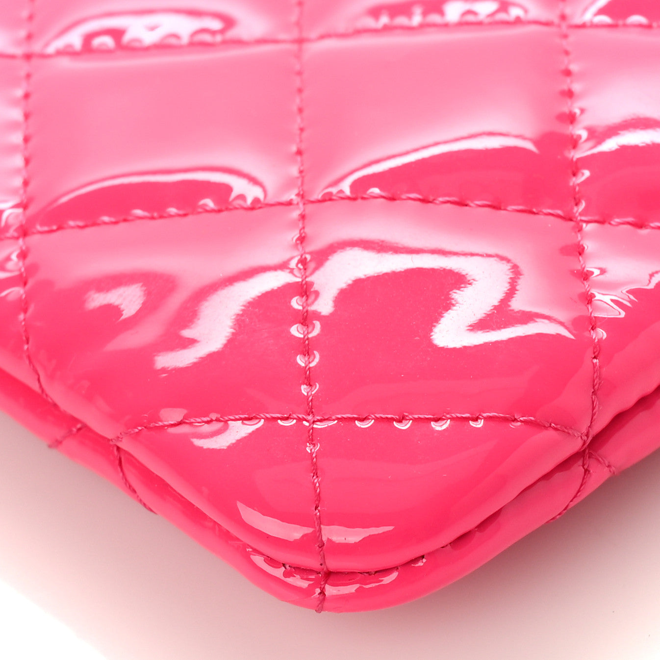 Patent Quilted Small Cosmetic Case Pink