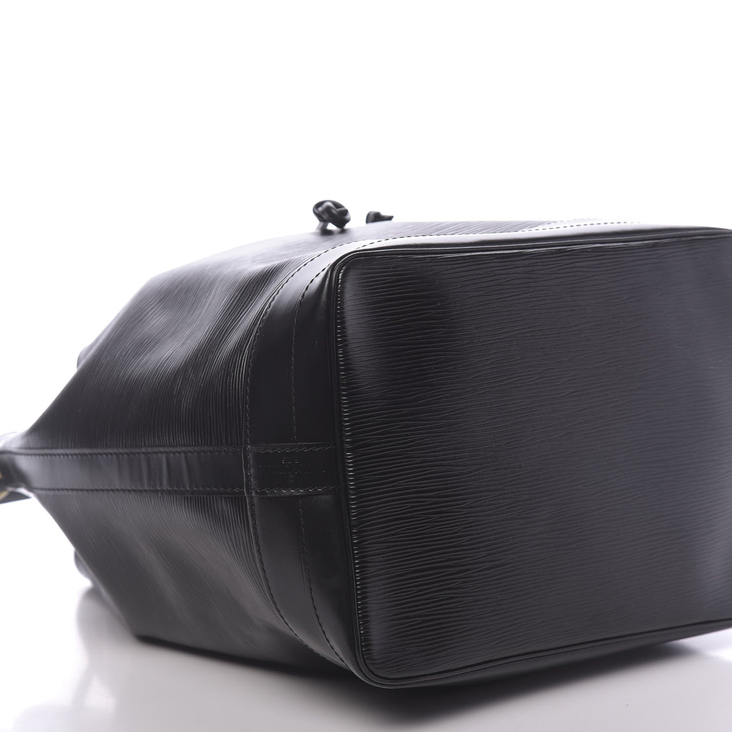 Louis Vuitton Epi Noe Black 8 of 9