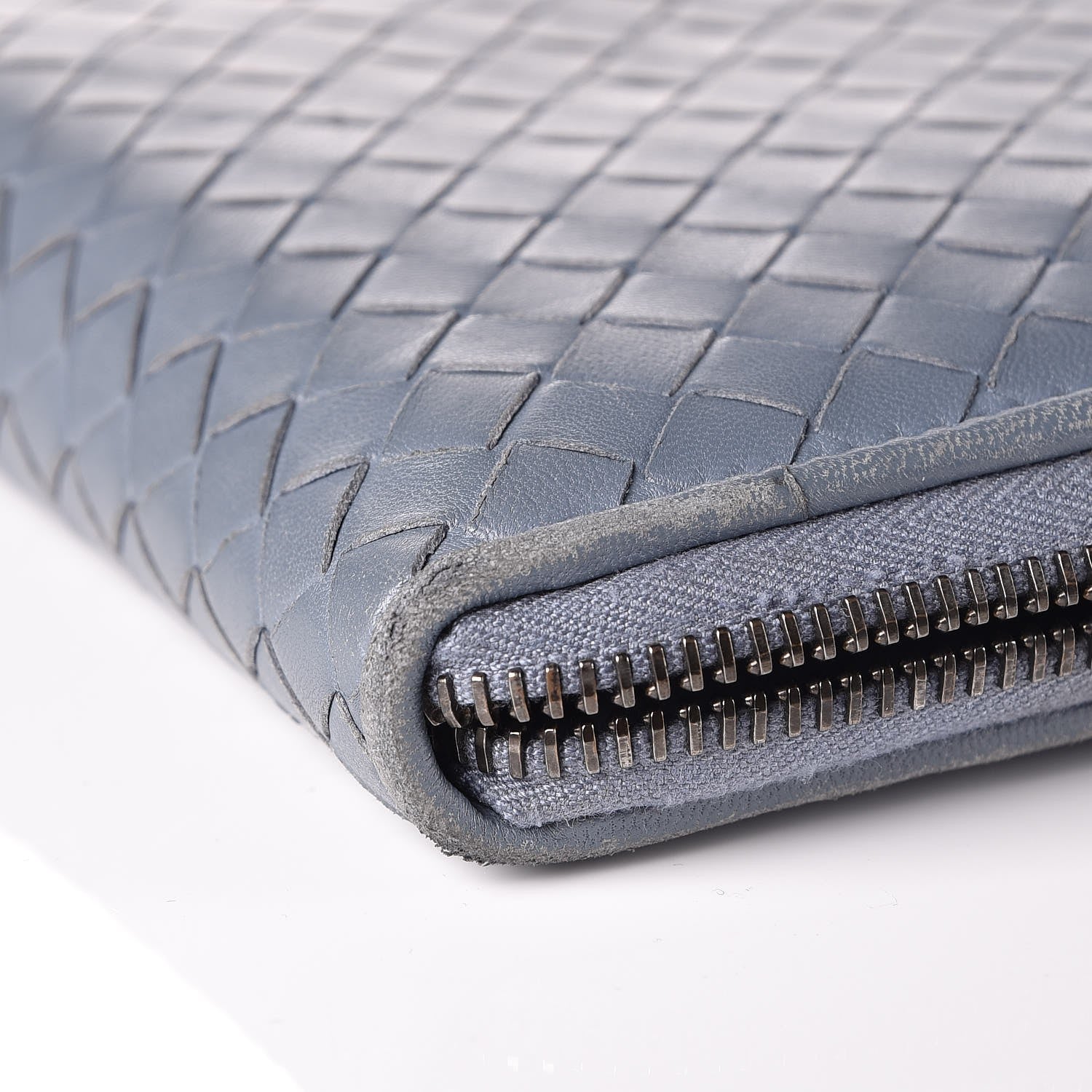 Bottega Veneta Nappa Intrecciato Zip Around Wallet Krim 12 of 15