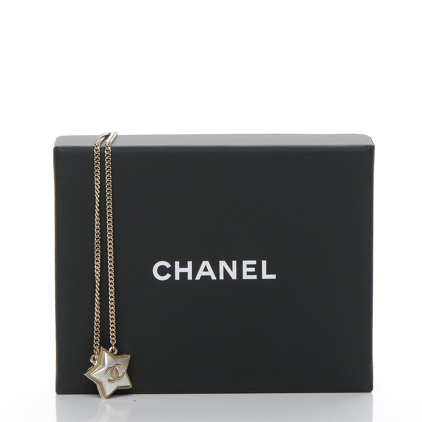 Metal Resin Star CC Necklace Silver Gold