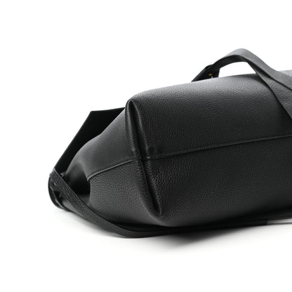 Valentino Garavani Pebbled Calfskin Large VRing Chain Shoulder Bag Black 7 of 8