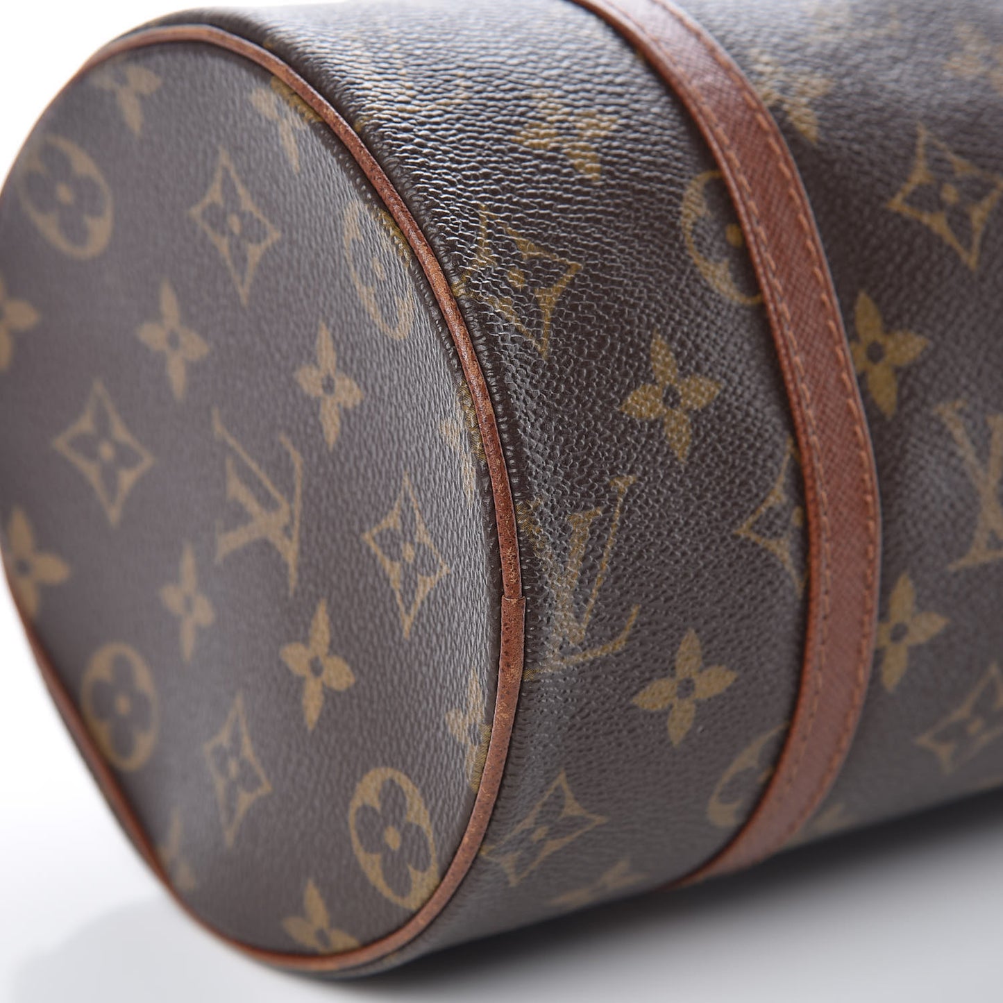 Monogram Papillon 26