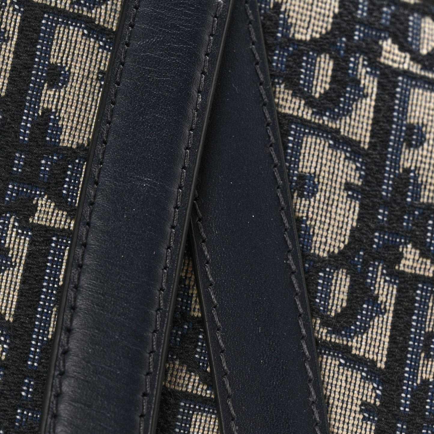 Oblique Saddle Bag Blue Blue