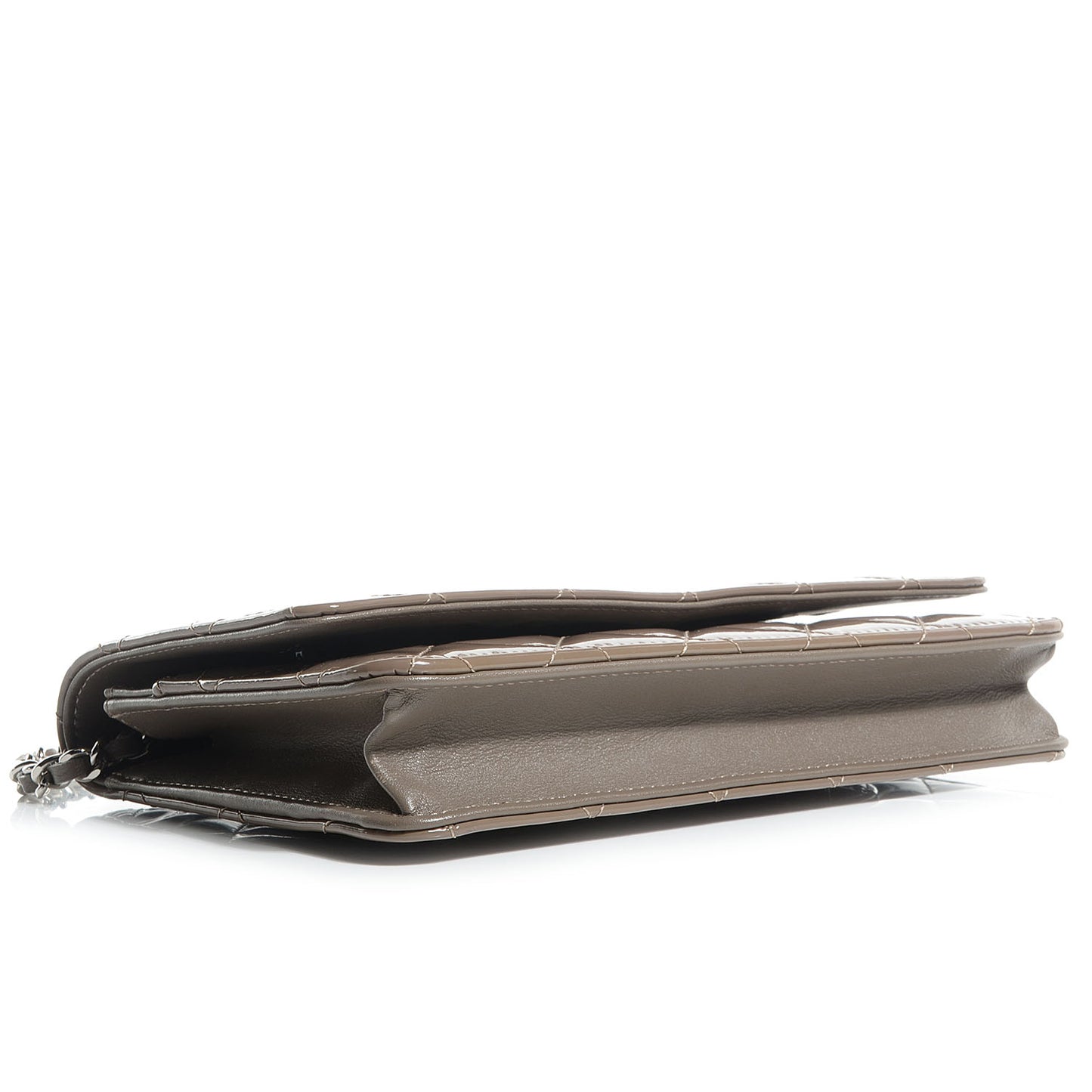 Patent Quilted Wallet On Chain WOC Grey