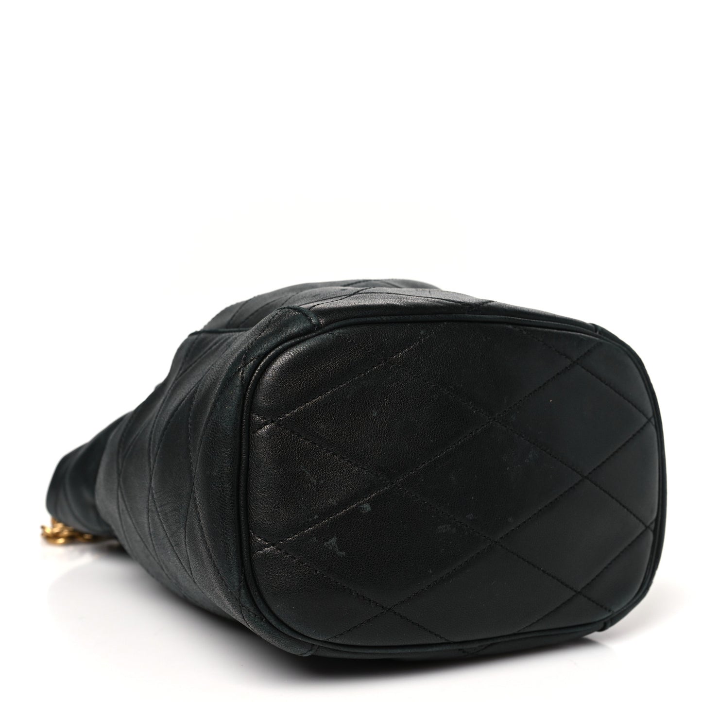 Lambskin Quilted Le Maillon Bucket Bag Black