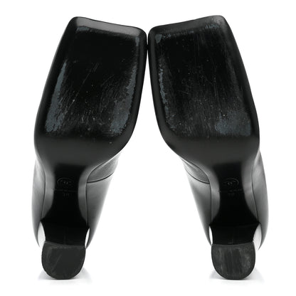 Chanel Lambskin Turnlock CC Pumps 38 Black Ivory 6 of 9