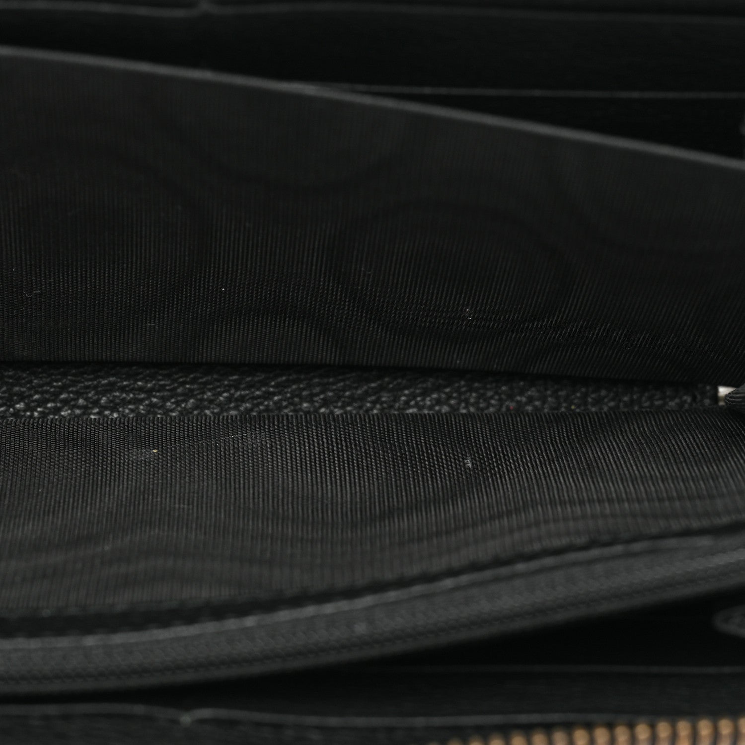 Gucci Calfskin Logo Zip Around Wallet Black 7 of 14