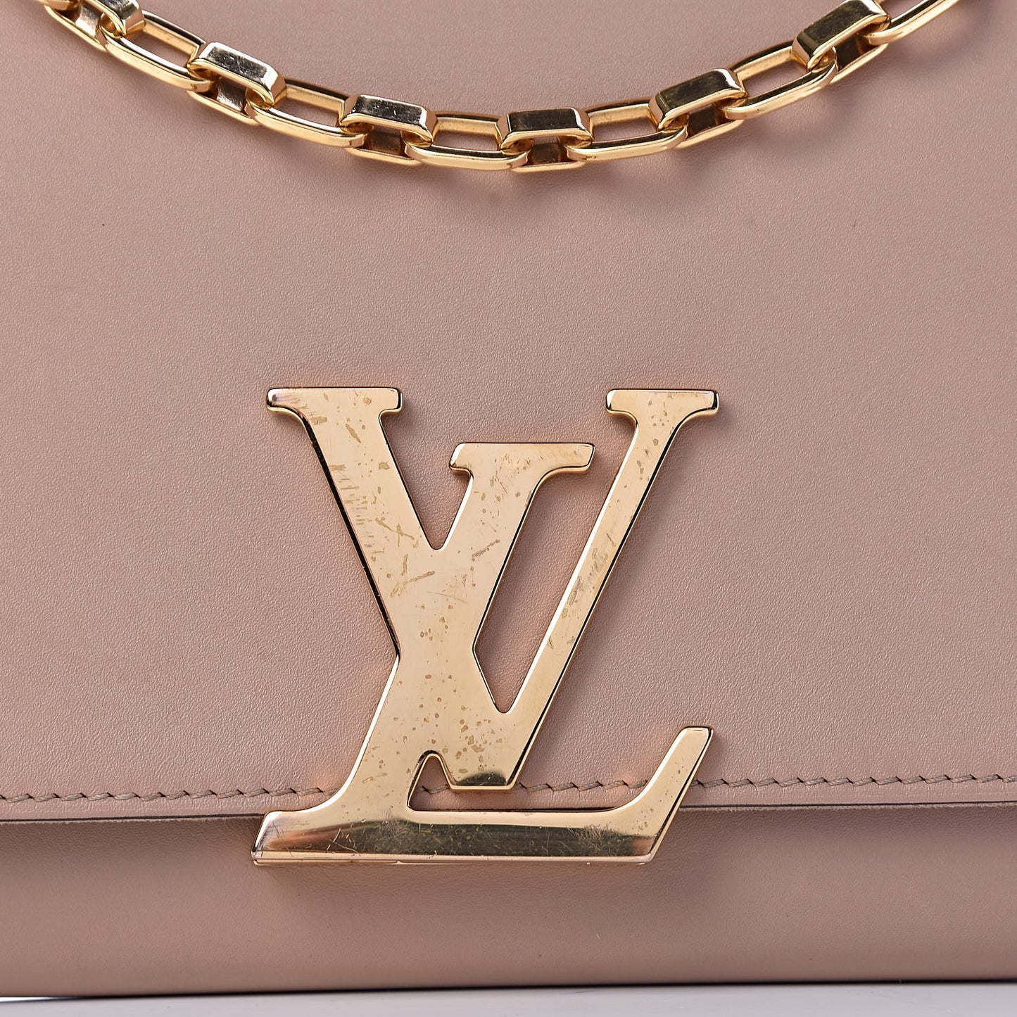 Calfskin Chain Louise GM Nude