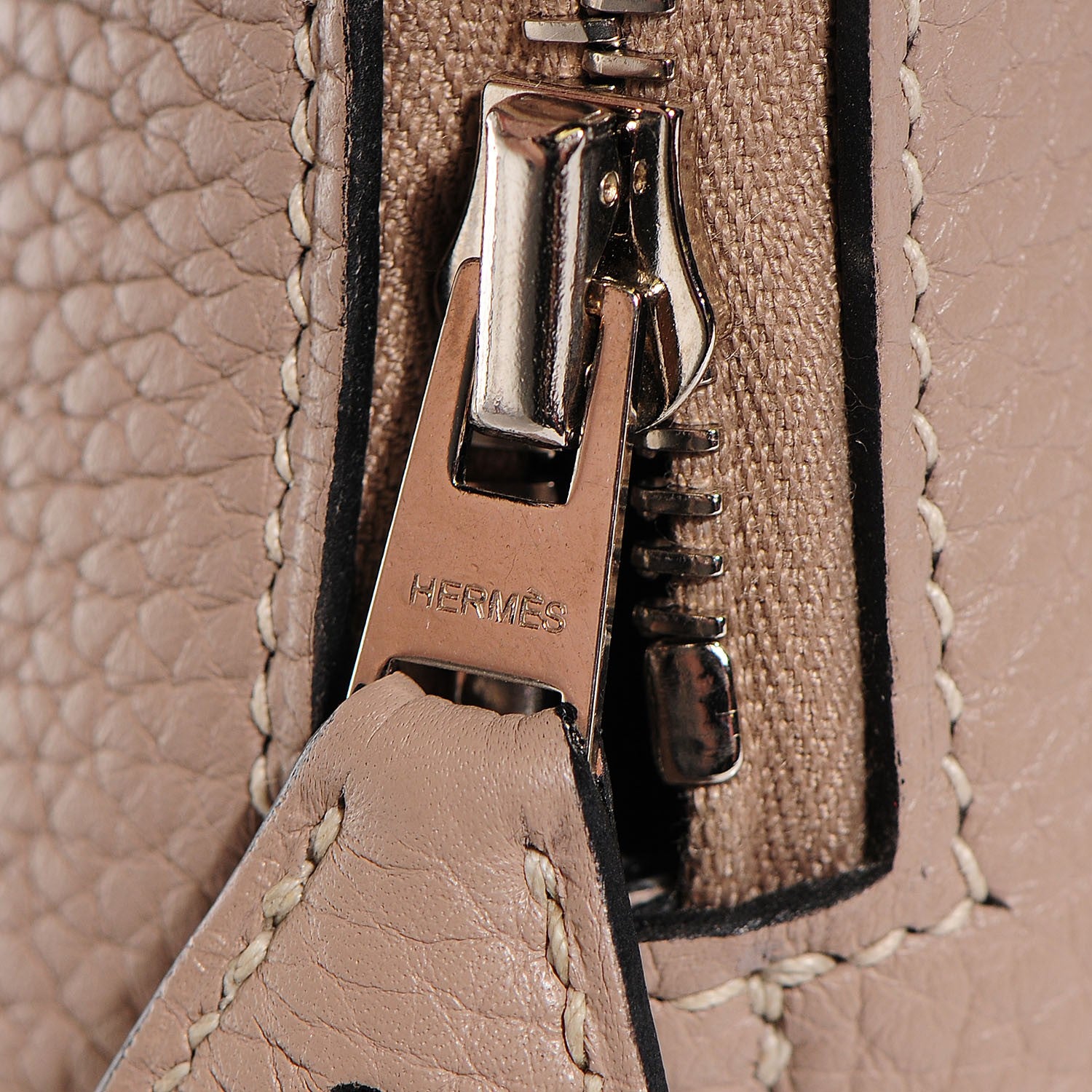 Hermes Taurillon Clemence Bolide 35 Gris Tourterelle 16 of 21