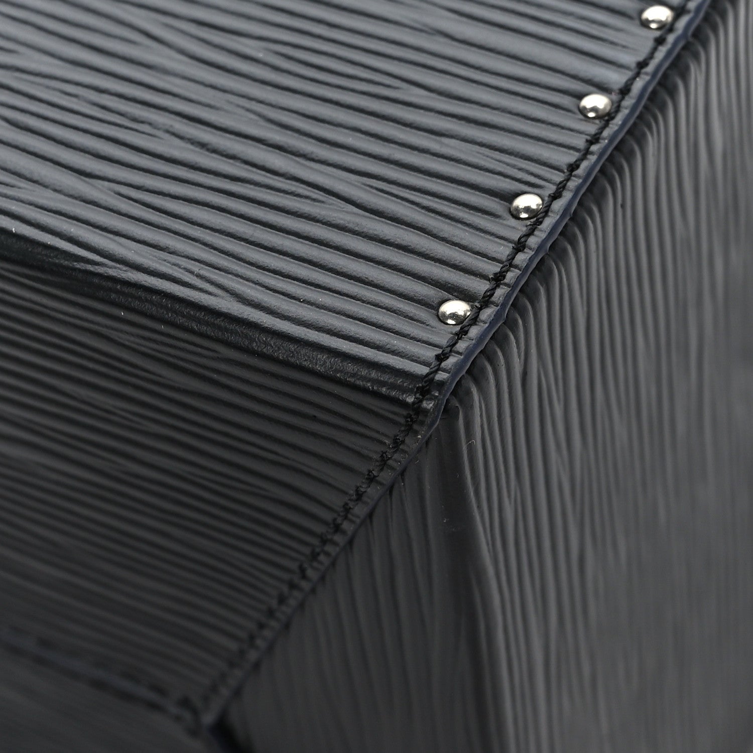 Louis Vuitton Epi Bleecker Box Black 11 of 11