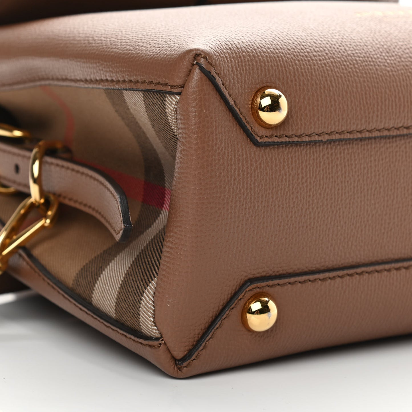 Derby Calfskin House Check Small Camberley Dark Sand