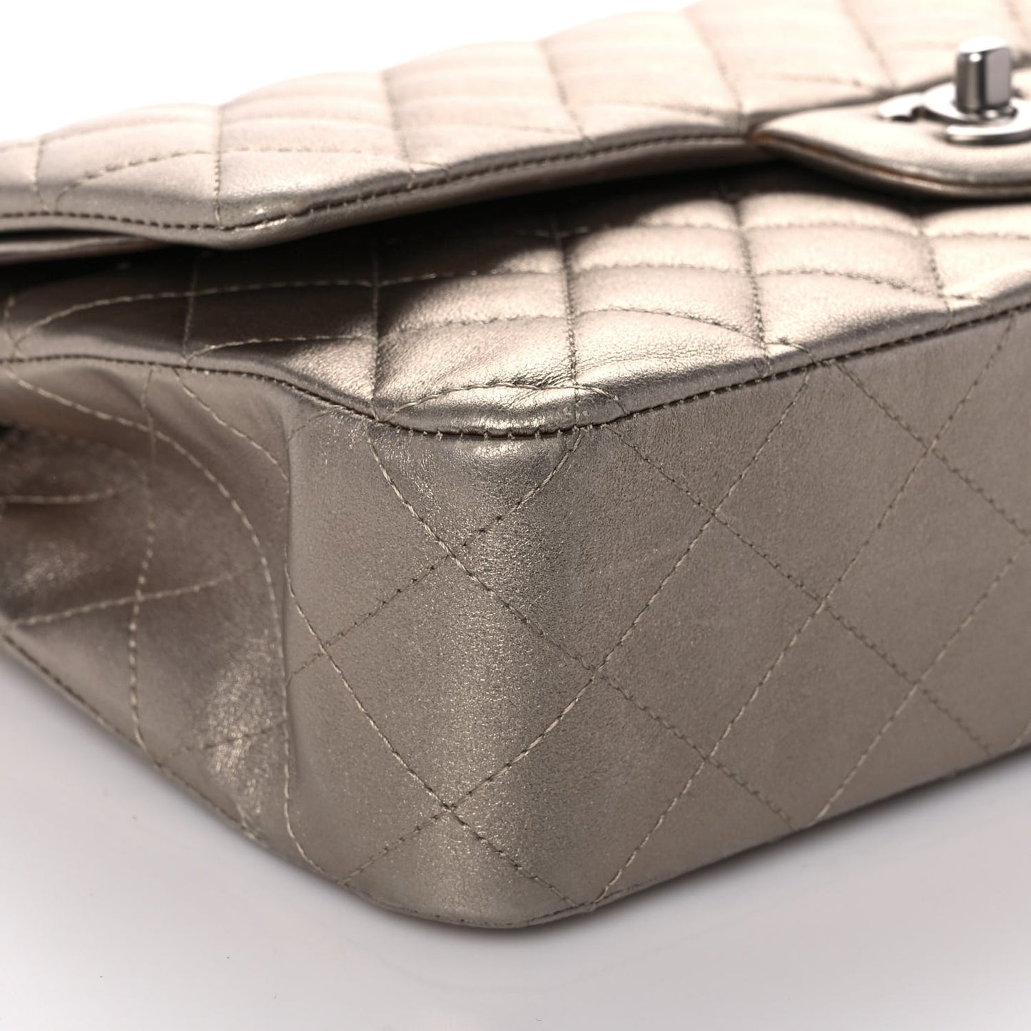 Metallic Lambskin Quilted Medium Double Flap Gold