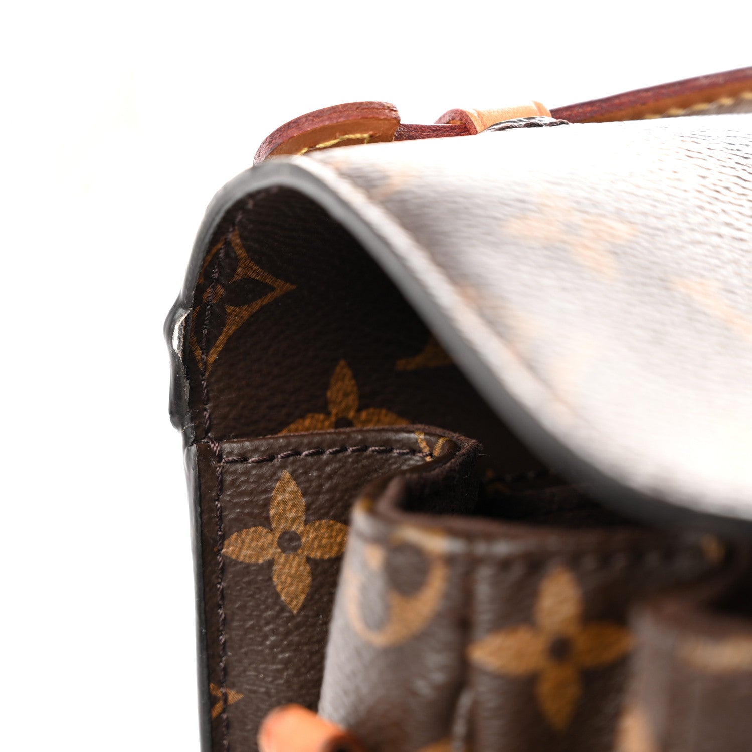 Louis Vuitton Monogram Pochette Metis 10 of 11
