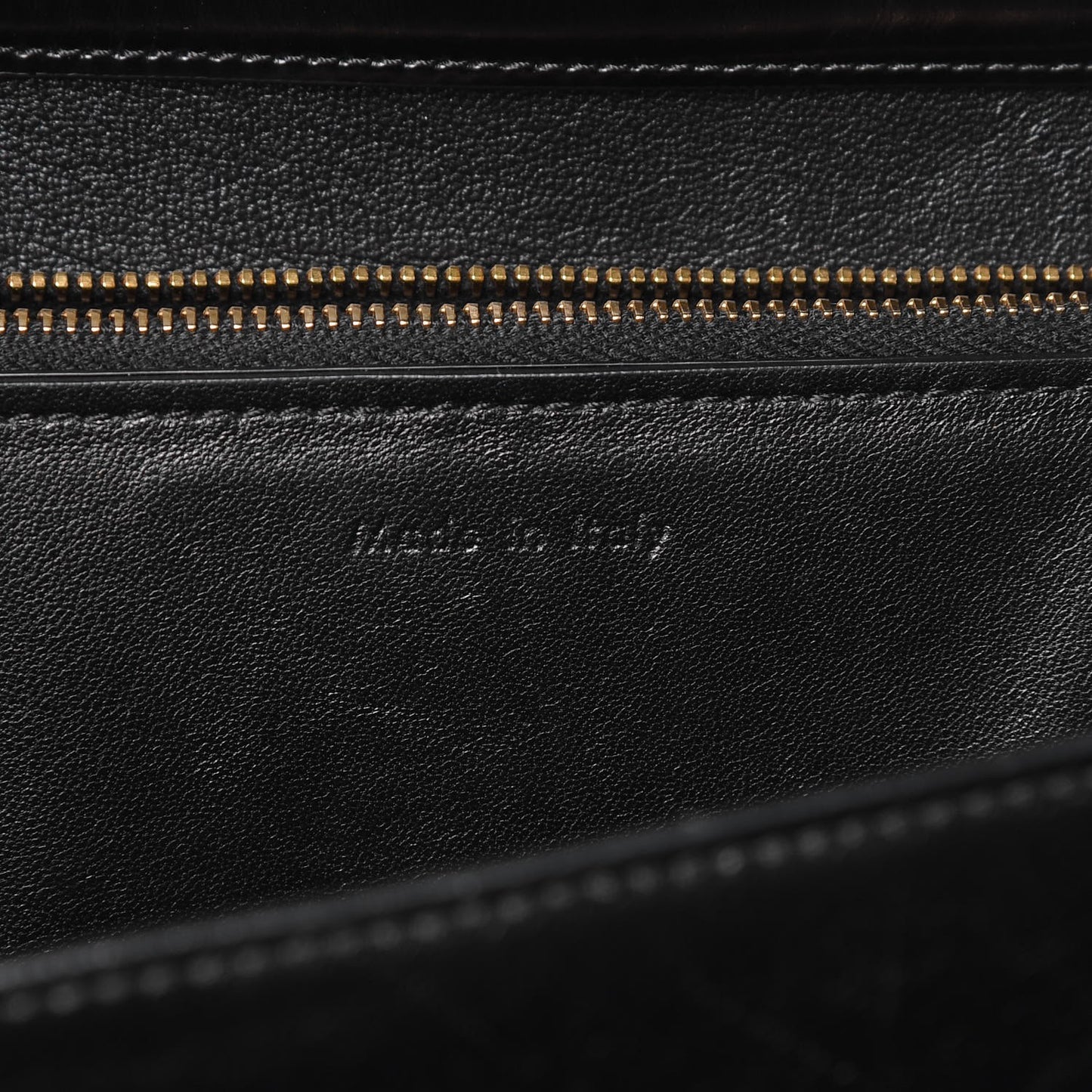 Spazzolato Calfskin Medium Classic Box Flap Bag Black