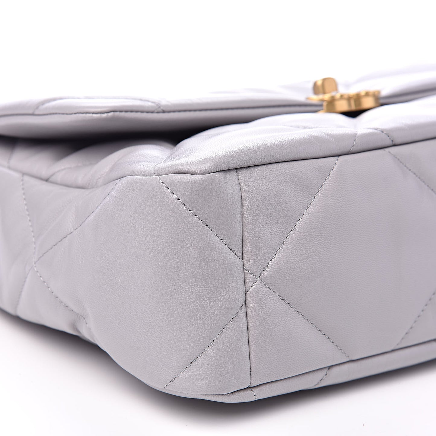 Goatskin Quilted Large 19 Flap Grey