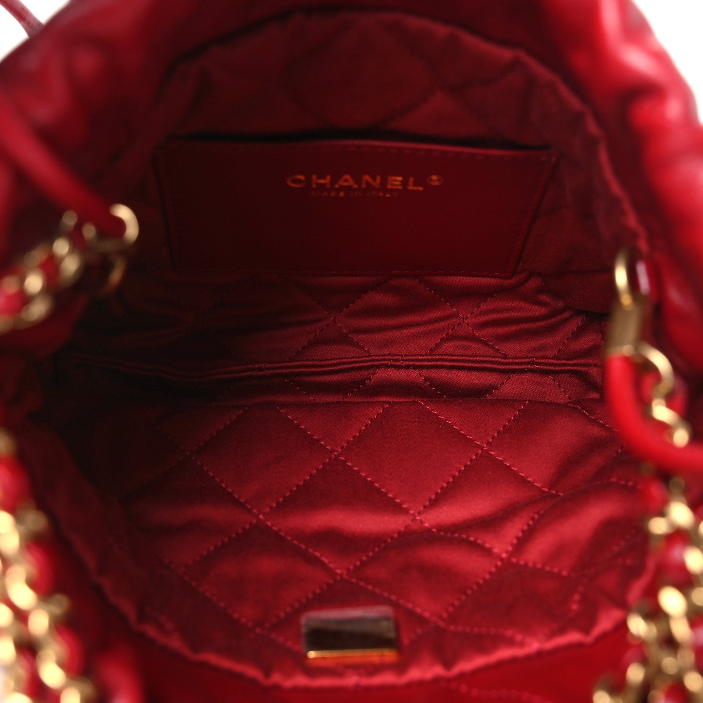 Shiny Calfskin Quilted Mini Chanel 22 Red