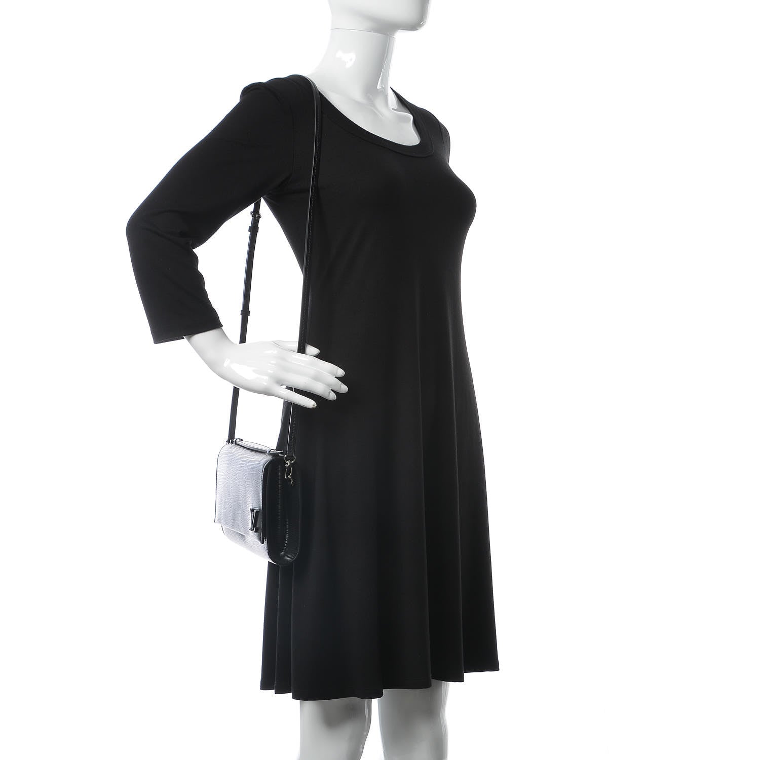 Louis Vuitton Epi Clery Black 2 of 8