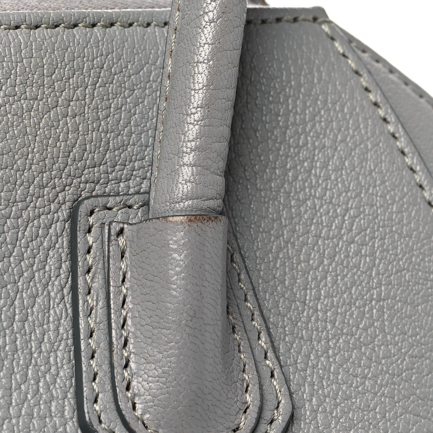 Sugar Goatskin Mini Antigona Pearl Grey