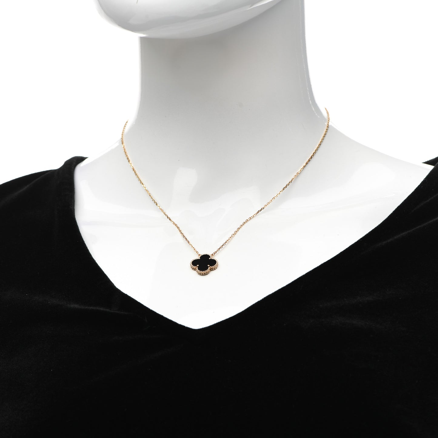 18K Yellow Gold Black Onyx Vintage Alhambra Pendant Necklace