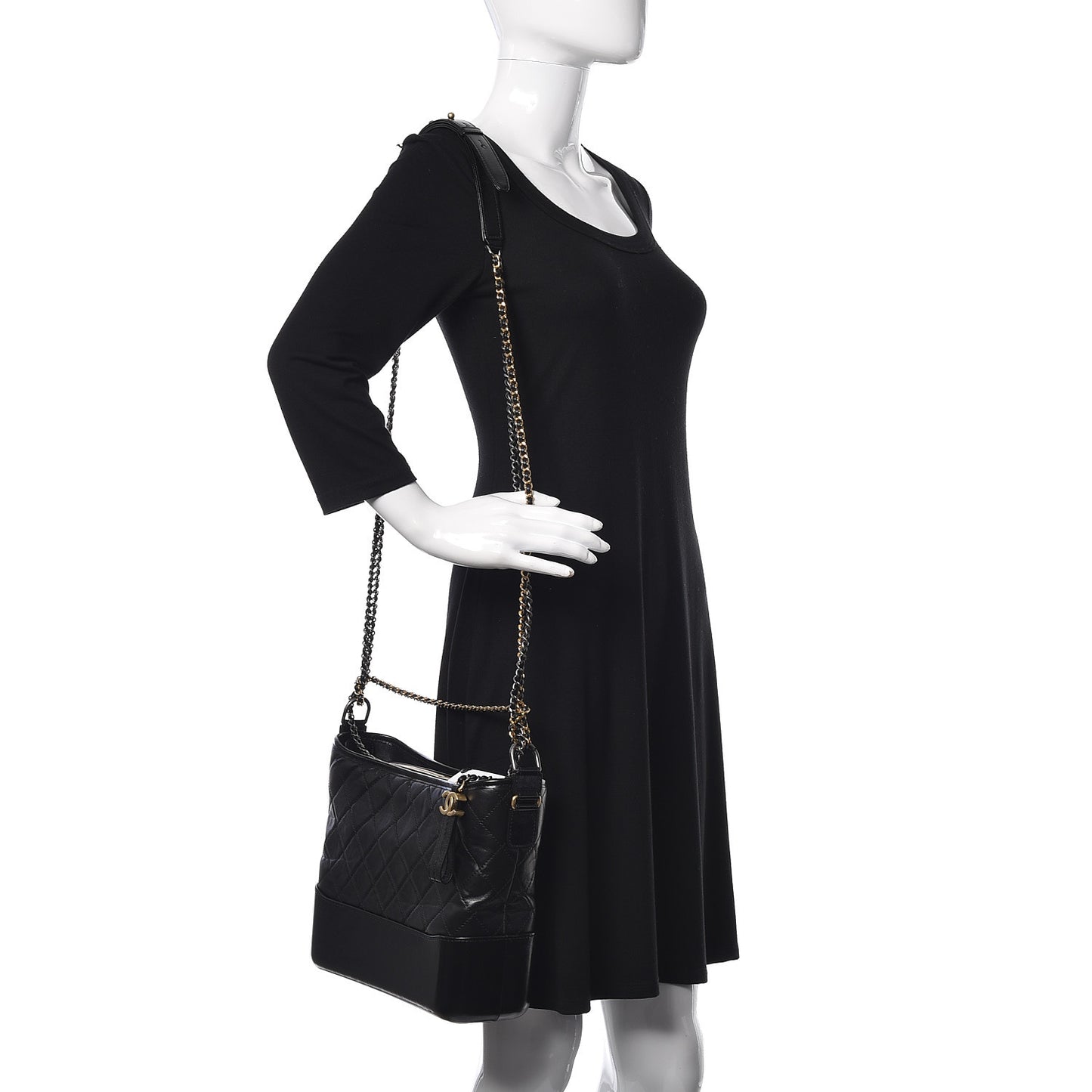 Aged Calfskin Quilted Medium Gabrielle Hobo Black