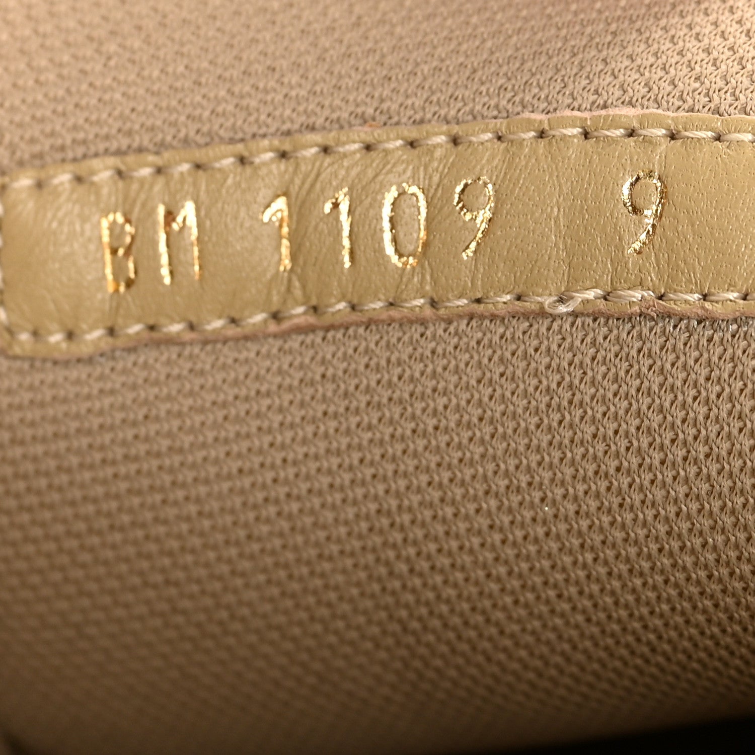 Louis Vuitton Canvas Mens High Top Sneakers 9 6 of 10