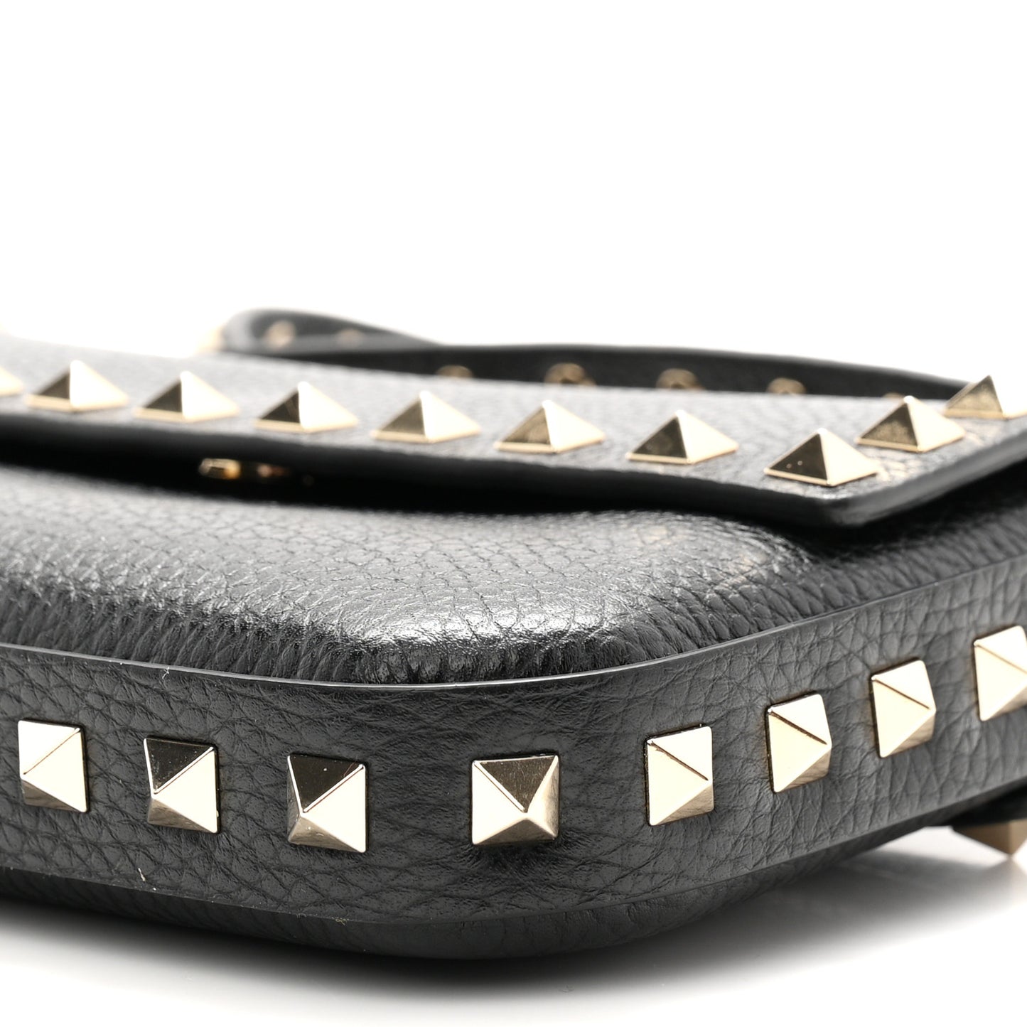 Grainy Calfskin Rockstud Crossbody Pouch Black