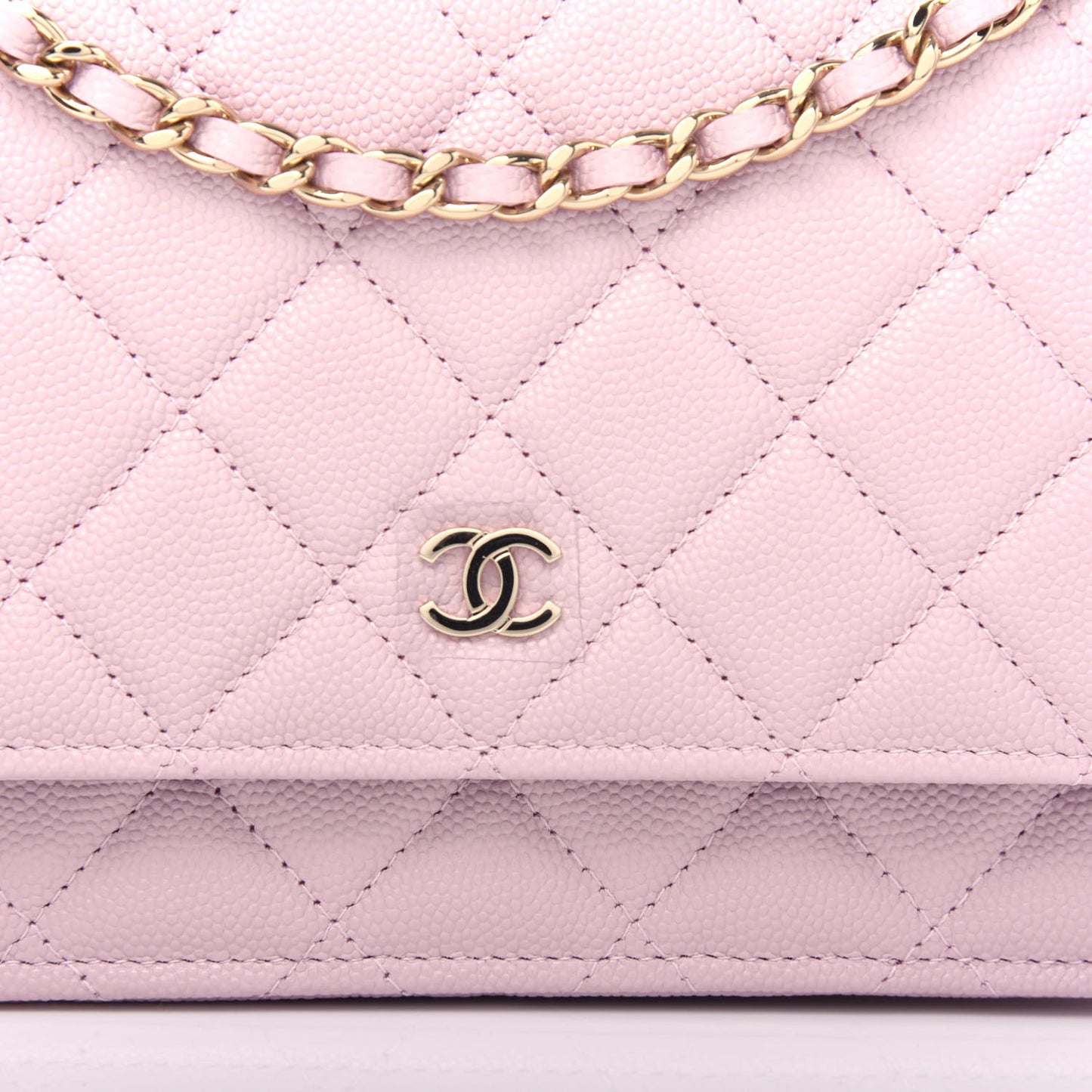 Caviar Quilted Wallet On Chain WOC Light Pink