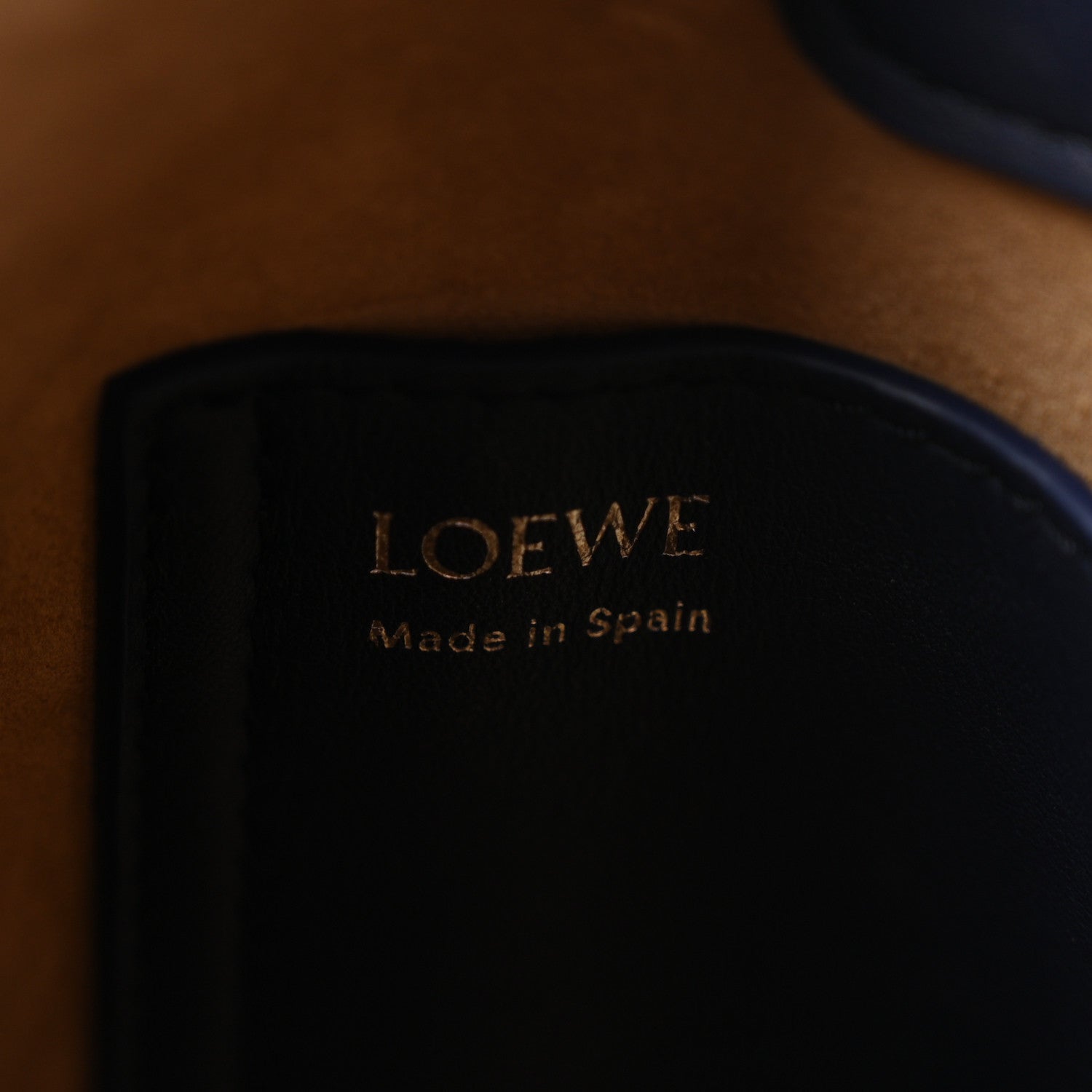 Loewe Soft Grained Calfskin Mini Pebble Bucket Bag Navy 6 of 9