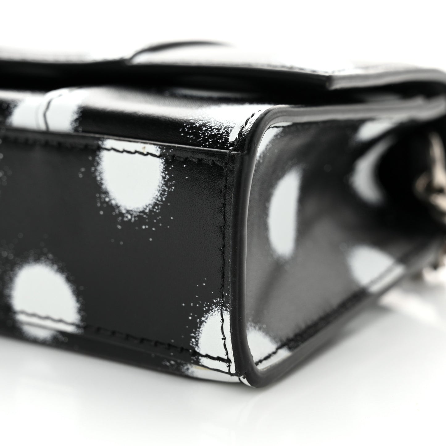 Shiny Box Calfskin Polka Dot Hourglass Chain Bag Black White