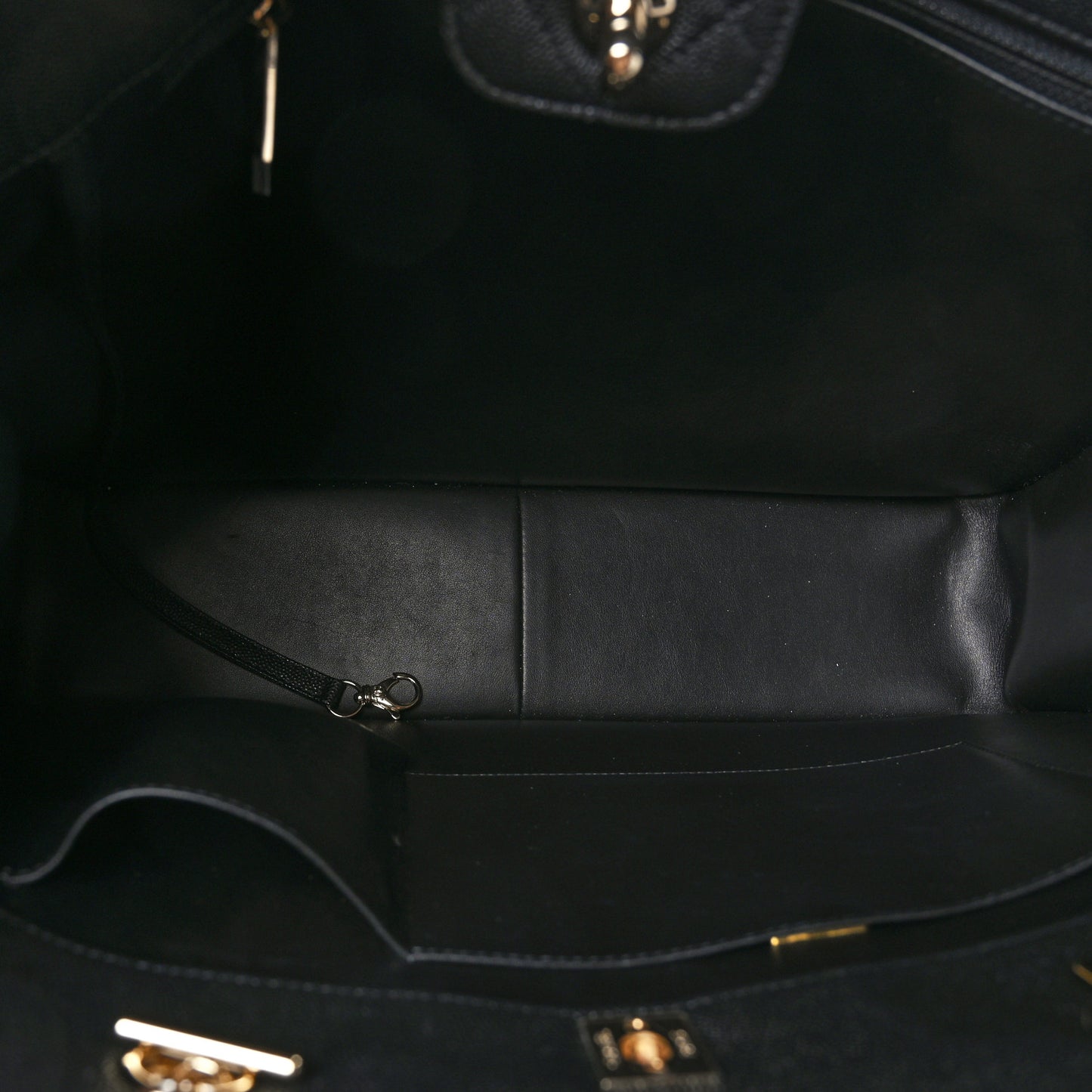 Caviar Quilted Large Shopping Tote Black