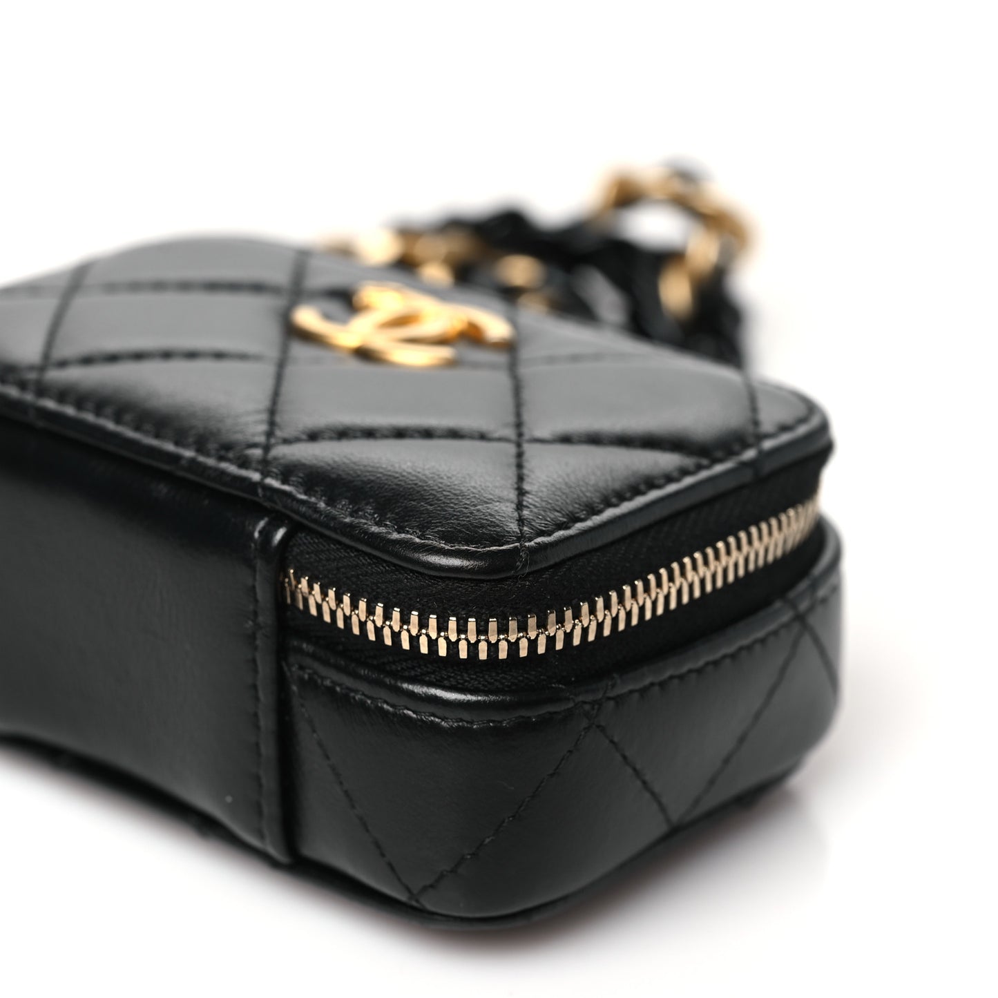 Lambskin Quilted Mini Lacquered Chain Clutch Black