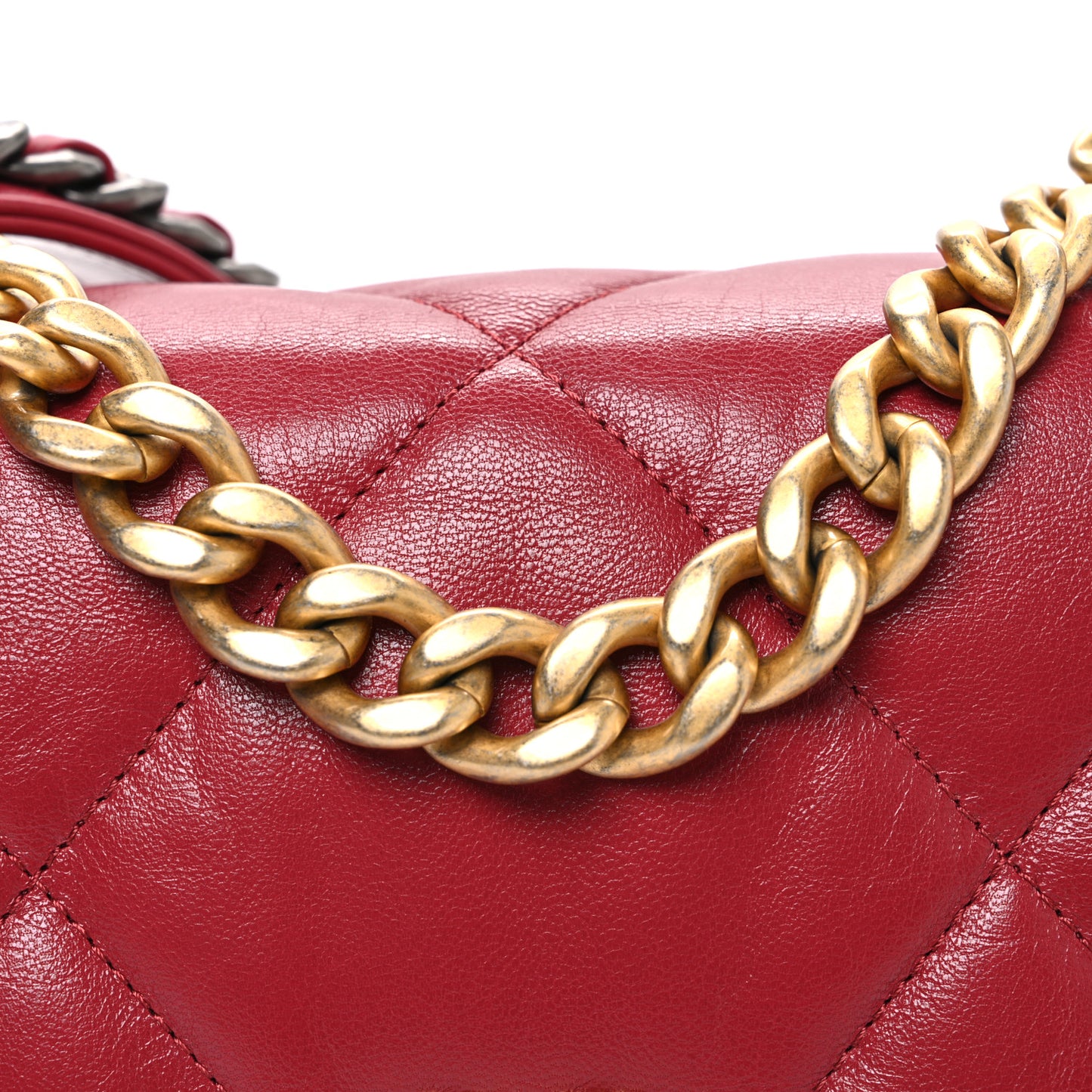 Goatskin Quilted Medium Chanel 19 Flap Red