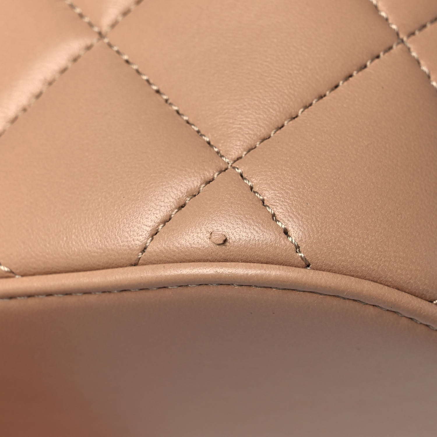 Chanel Lambskin Quilted Trendy Vanity Case Beige 12 of 16