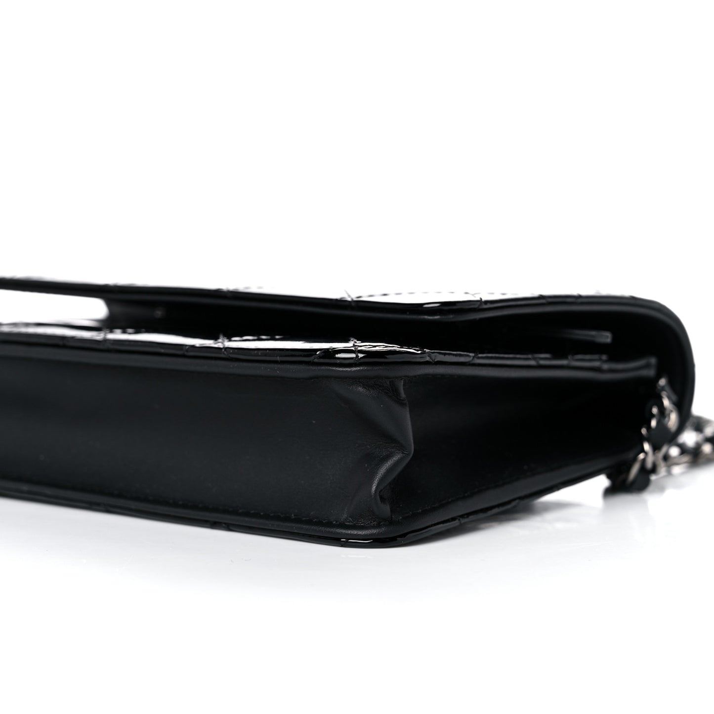 Patent Quilted Wallet On Chain WOC Black