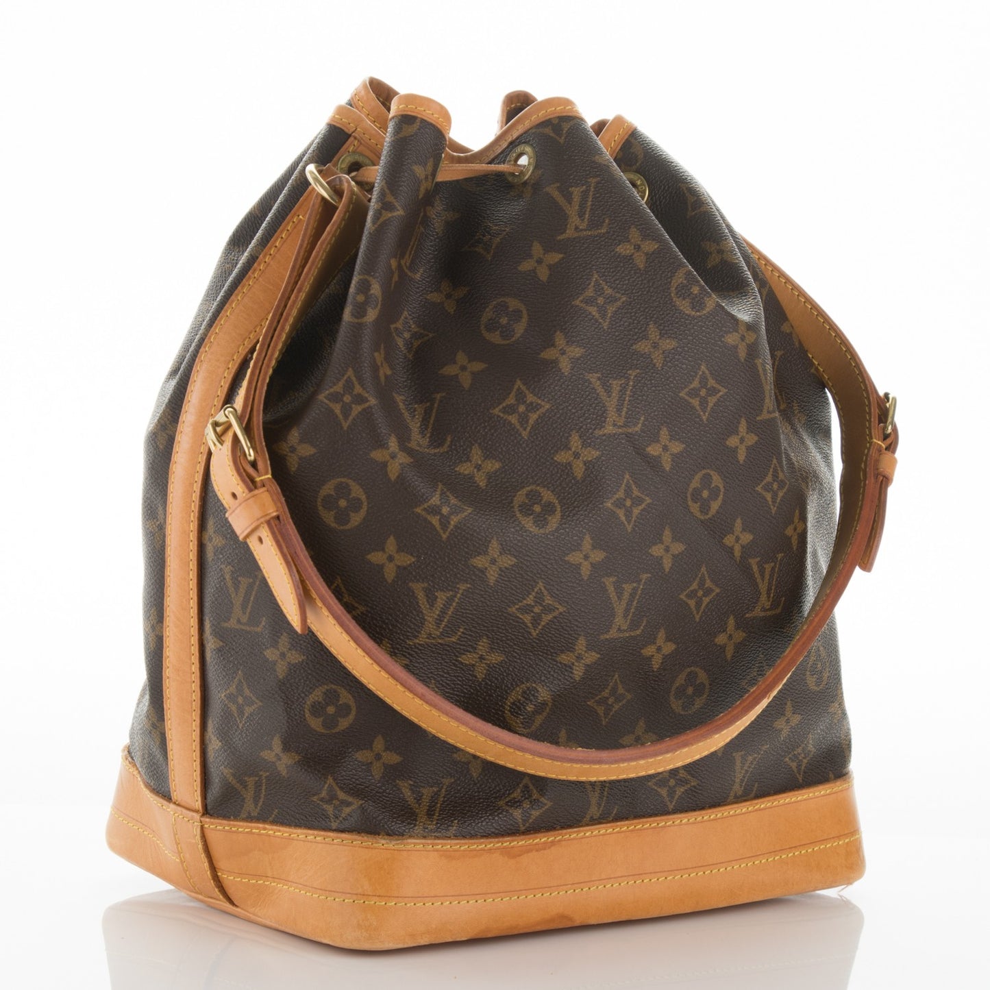 Monogram Noe
