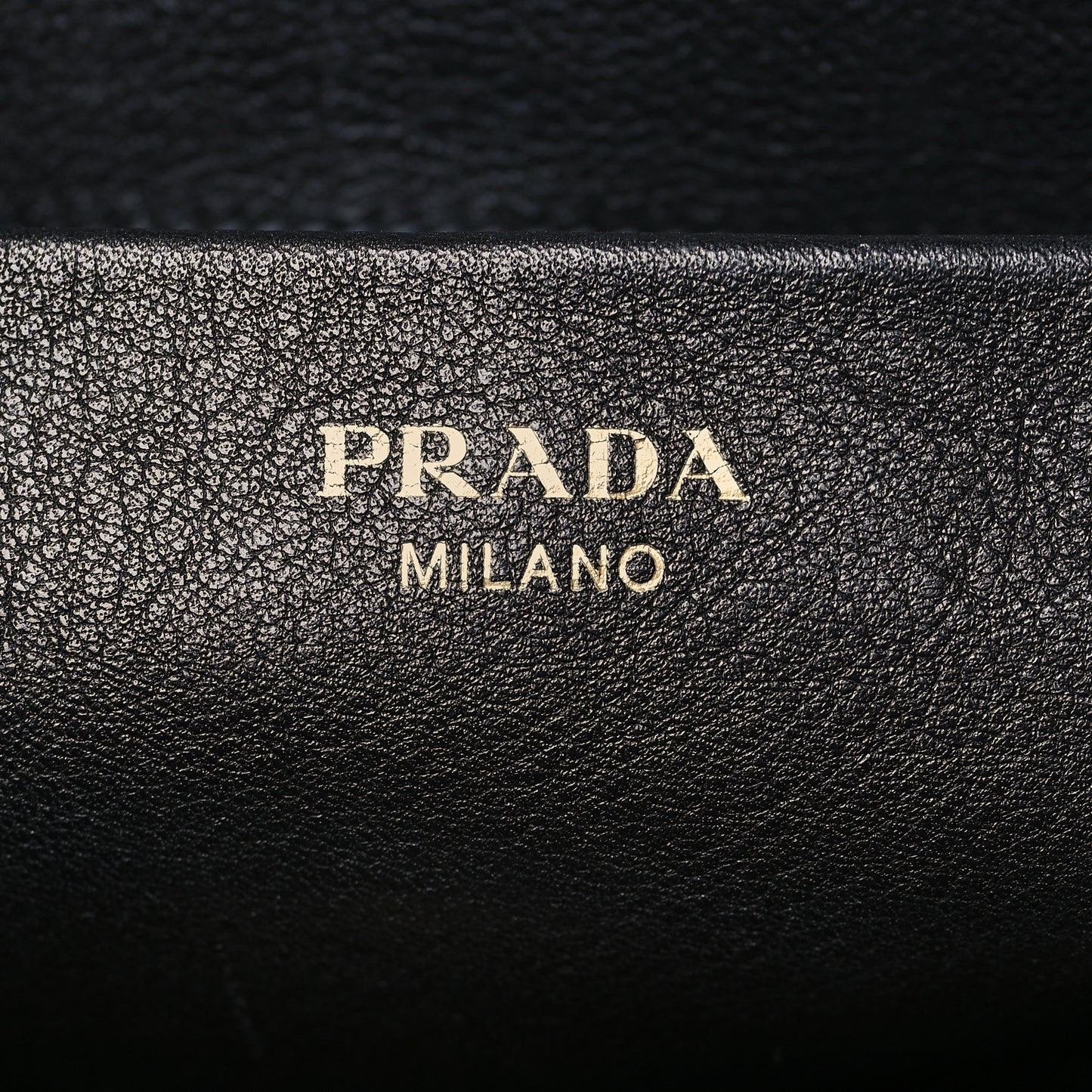 Vitello Cervo Mini Satchel Black