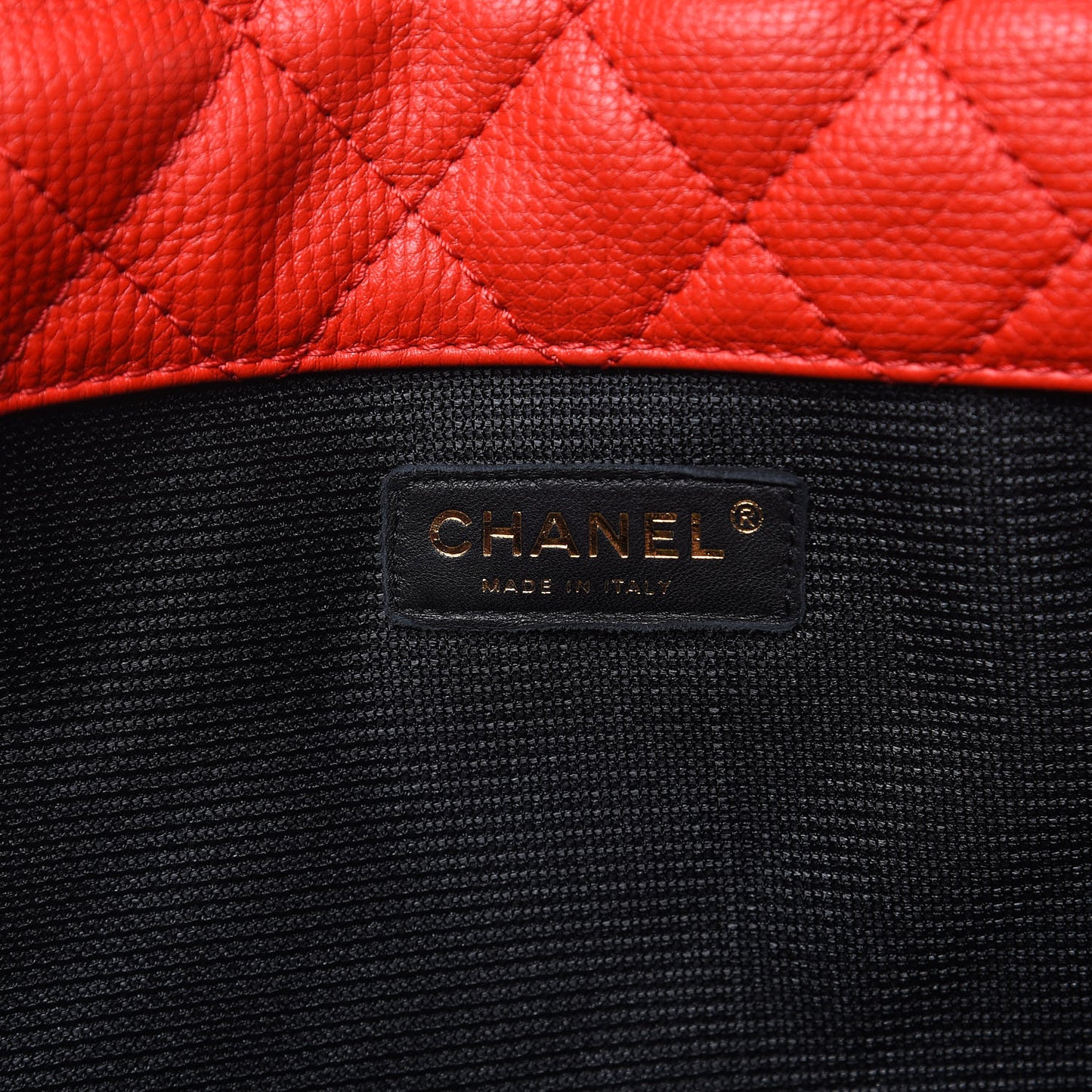 Calfskin Quilted XXL Travel Flap Bag Red