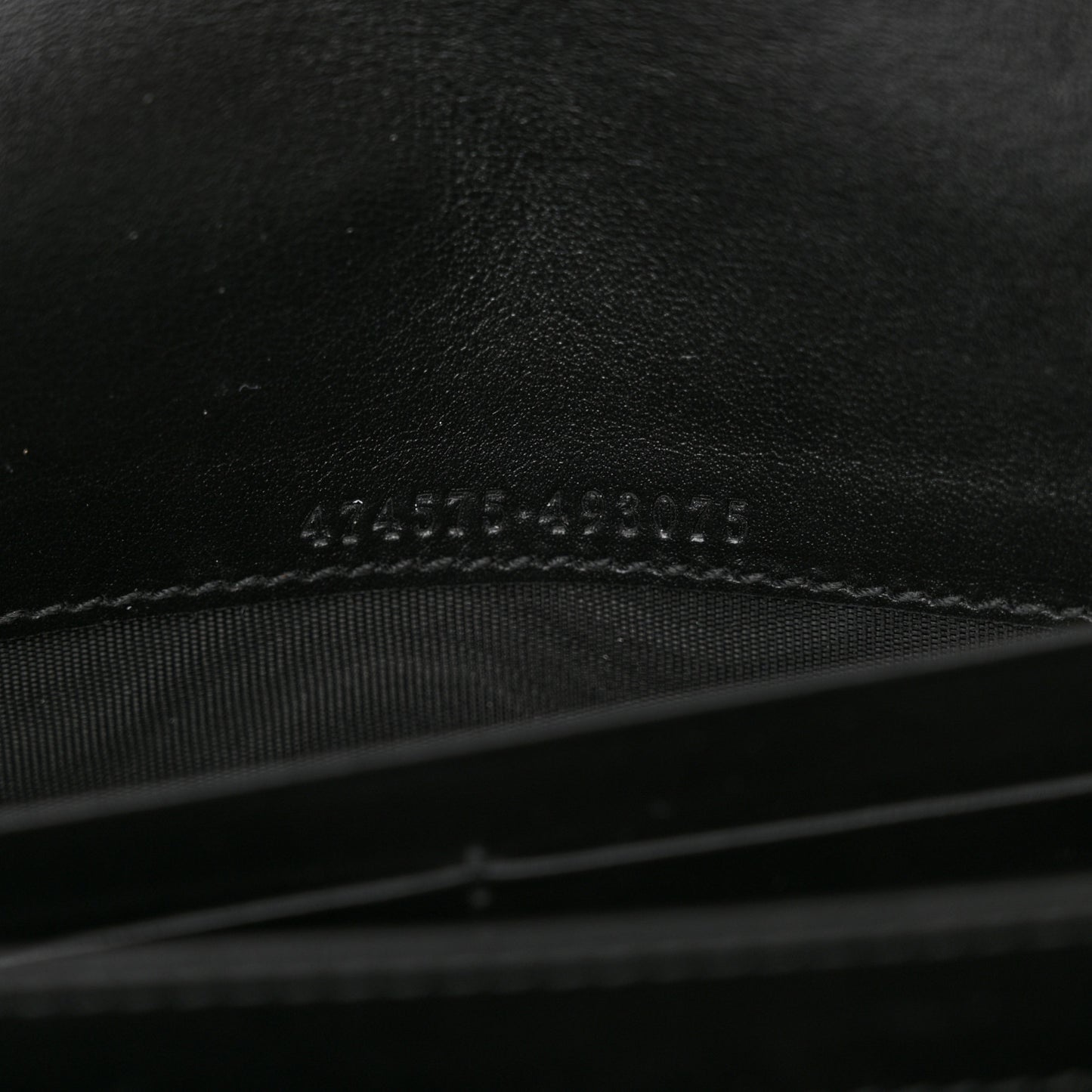 Calfskin Matelasse GG Marmont Chain Wallet Black