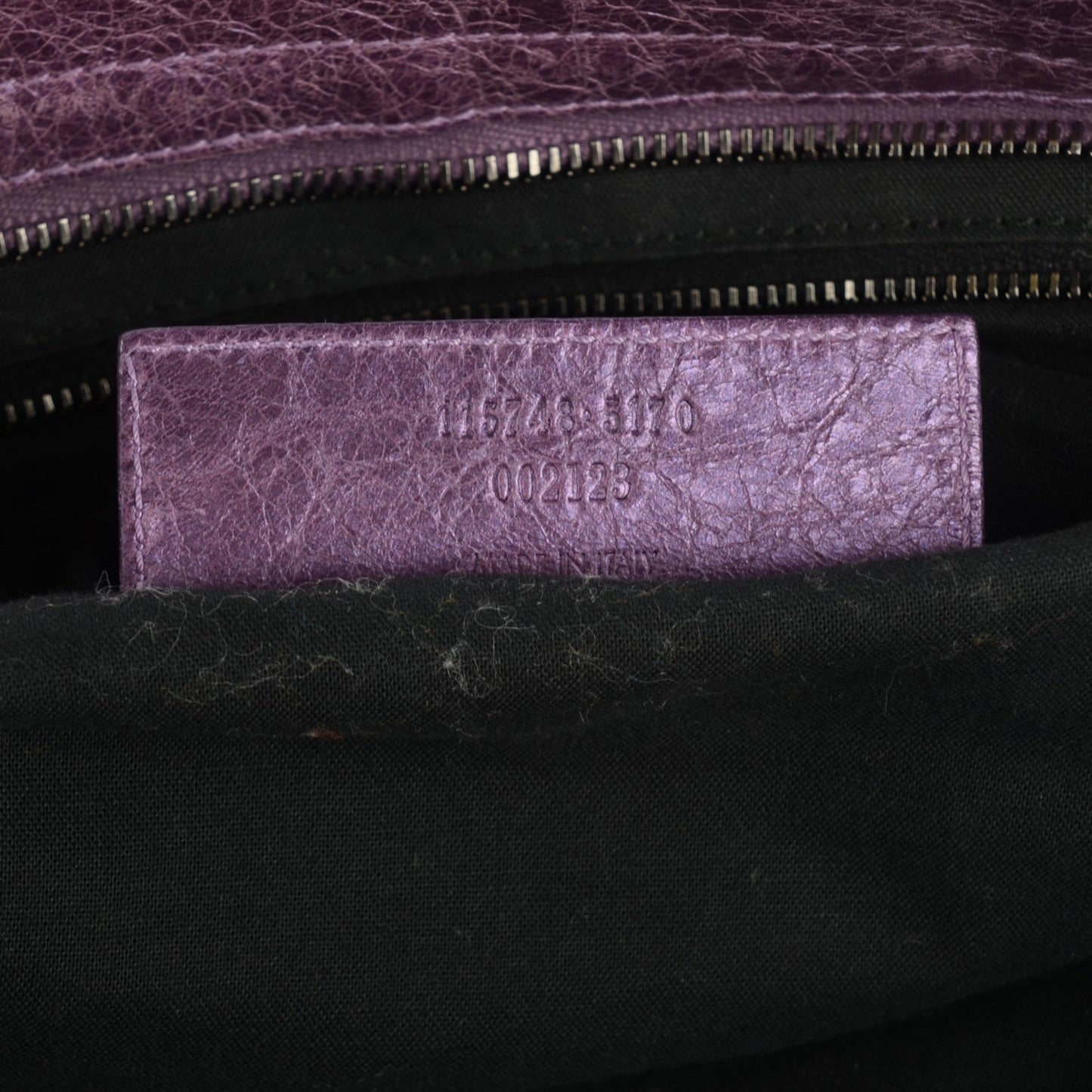 Agneau Classic Hardware City Metallic Purple